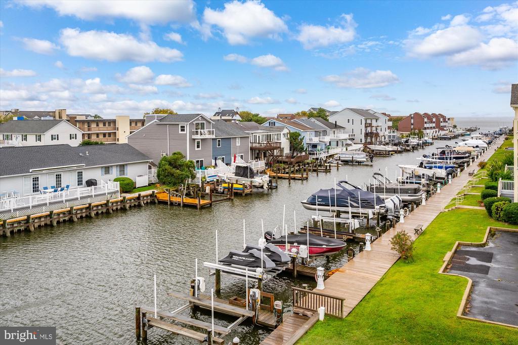 201 S HERON DRIVE Unit: C-12