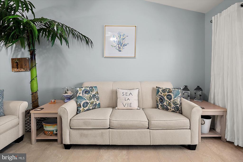201 S HERON DRIVE Unit: C-12
