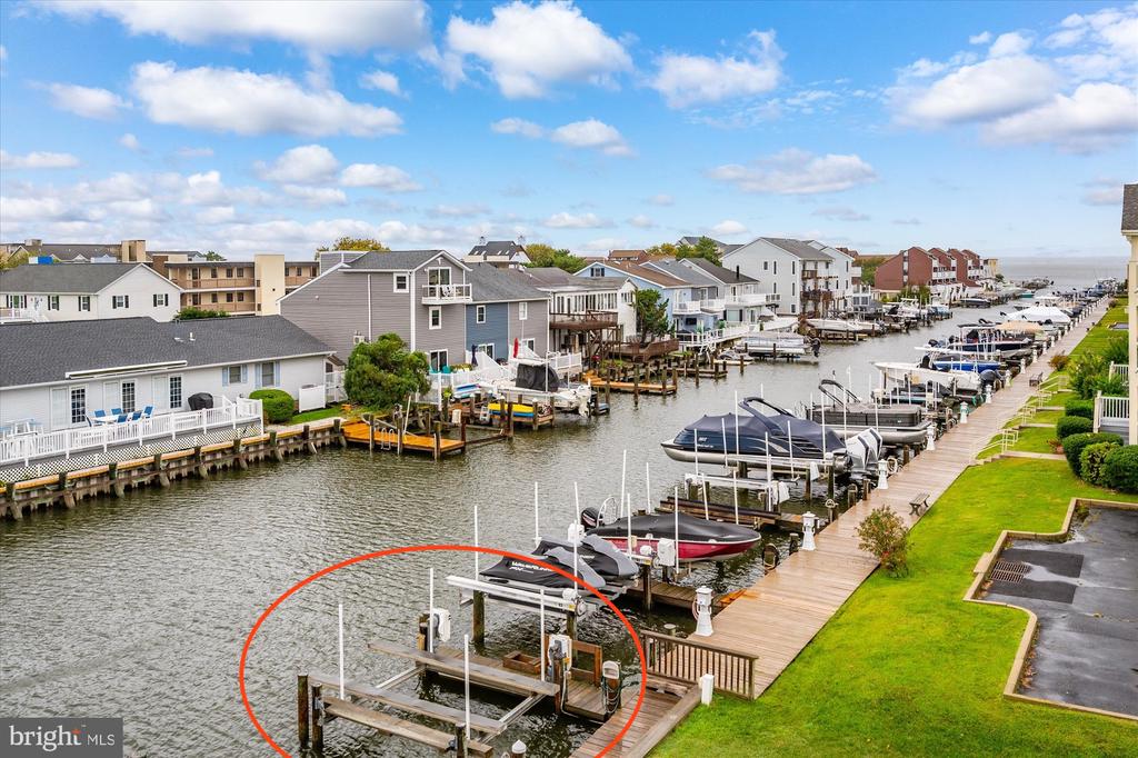 201 S HERON DRIVE Unit: C-12