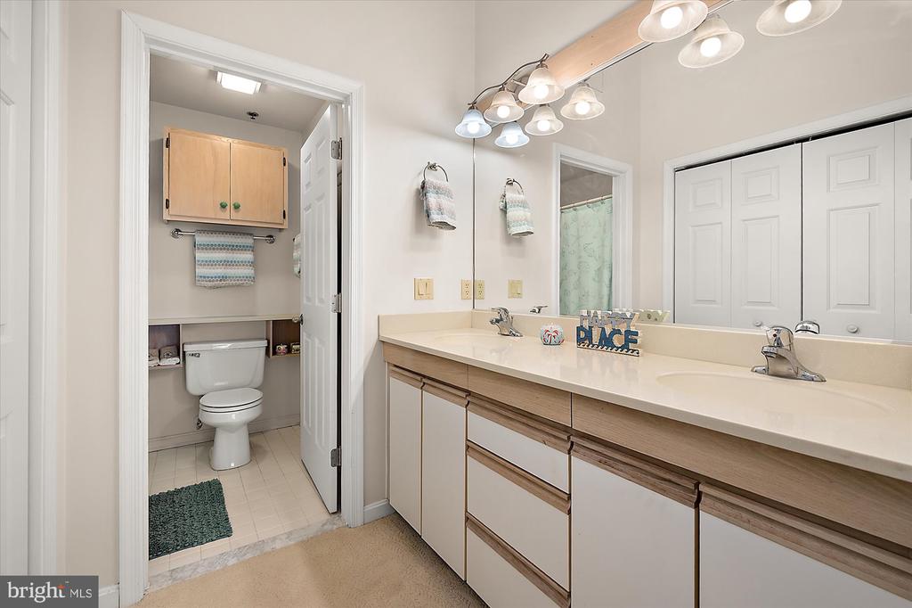 201 S HERON DRIVE Unit: C-12
