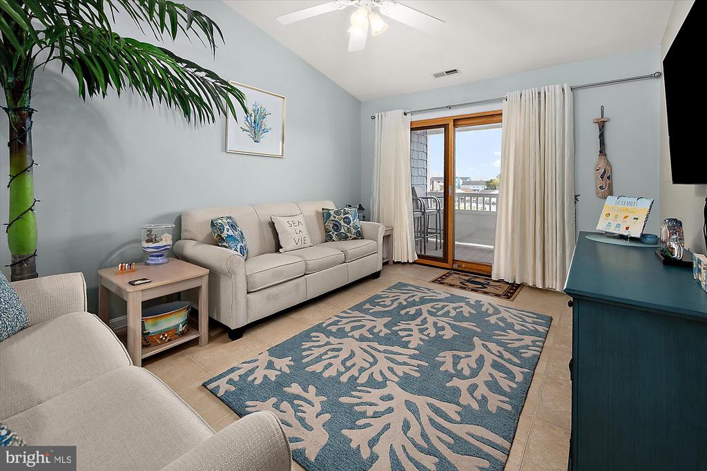 201 S HERON DRIVE Unit: C-12