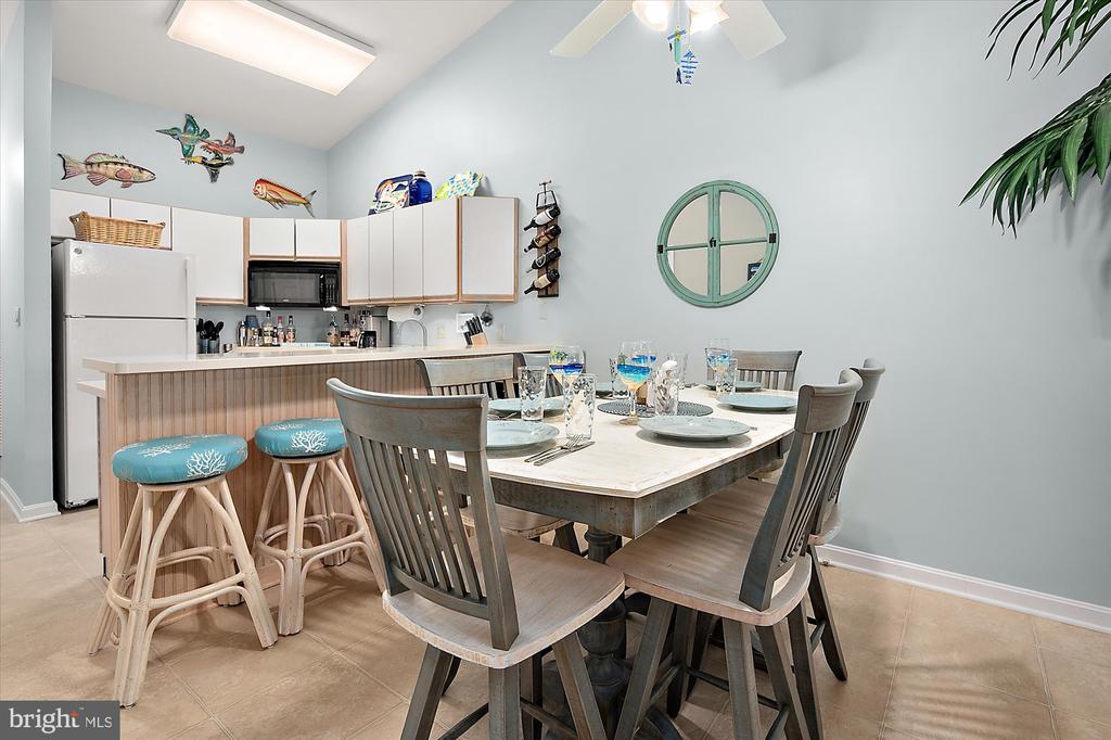 201 S HERON DRIVE Unit: C-12