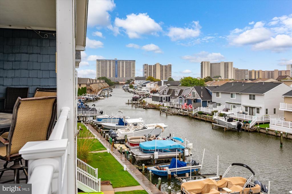 201 S HERON DRIVE Unit: C-12