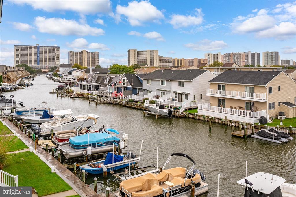 201 S HERON DRIVE Unit: C-12
