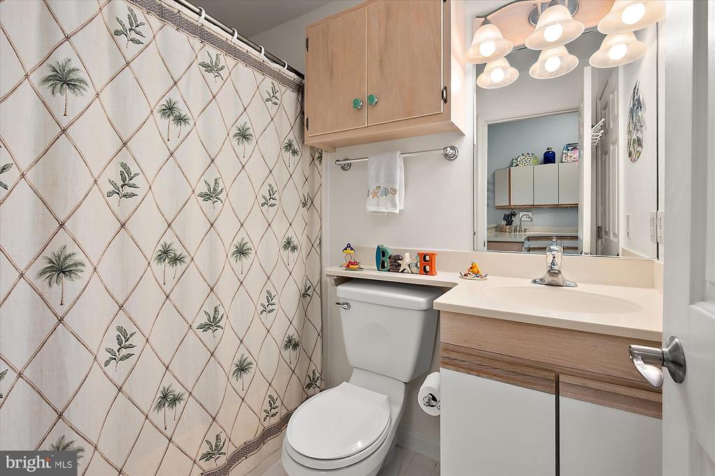 201 S HERON DRIVE Unit: C-12