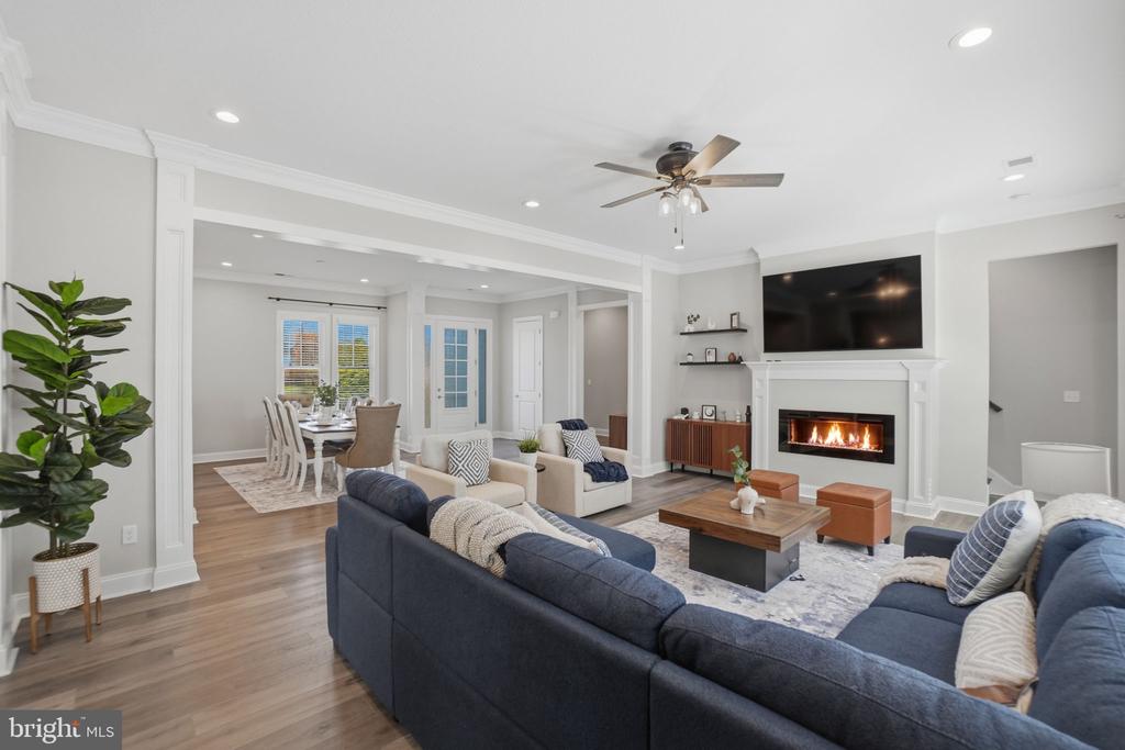 8 SEAY COURT