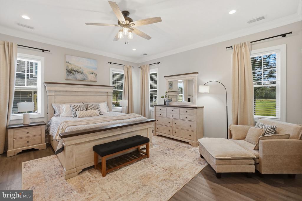 8 SEAY COURT