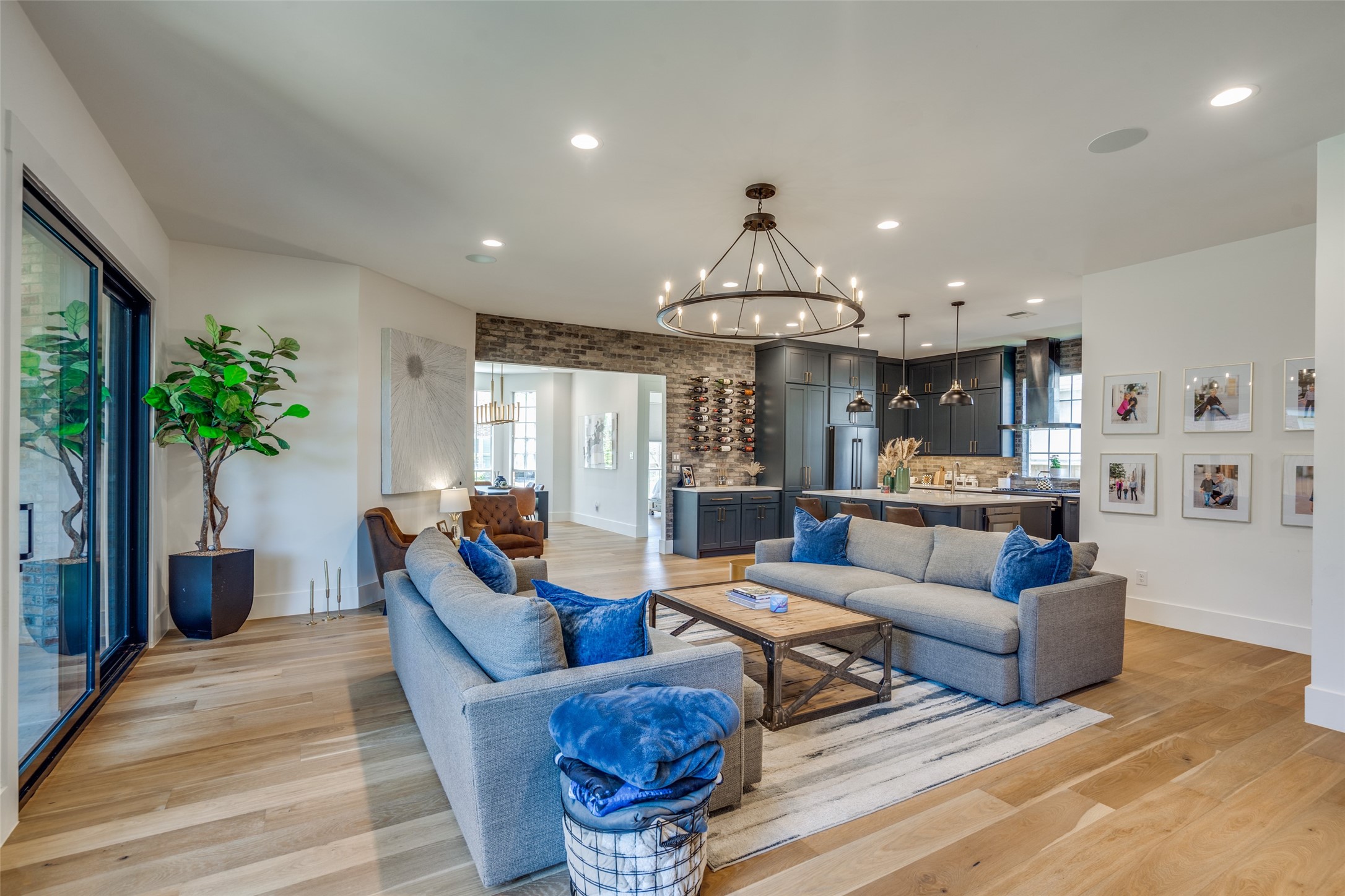 5019 Hudson Drive