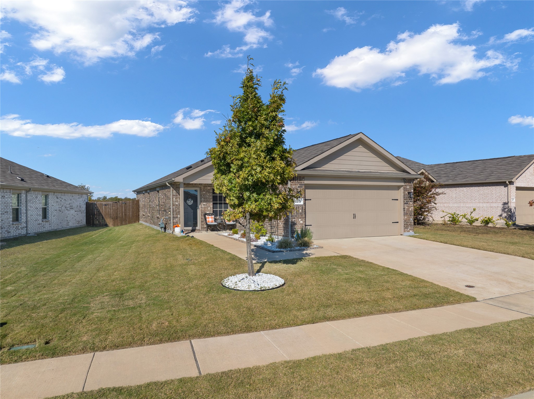 2213 Nightgrove Circle