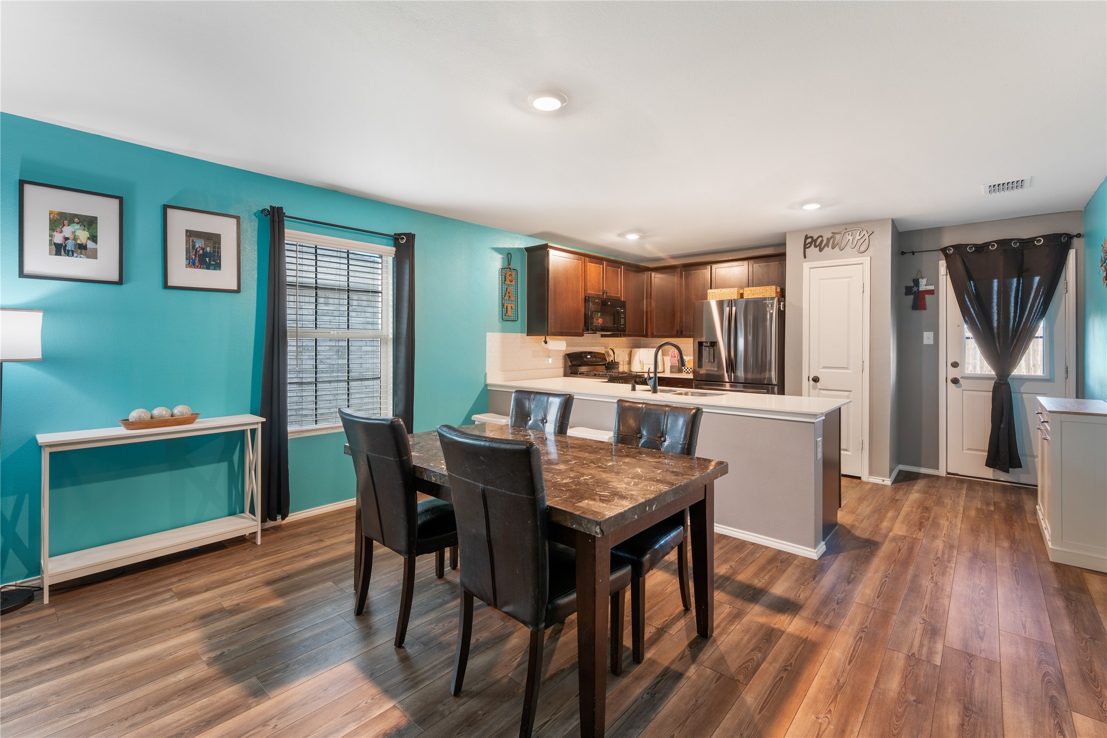 2213 Nightgrove Circle