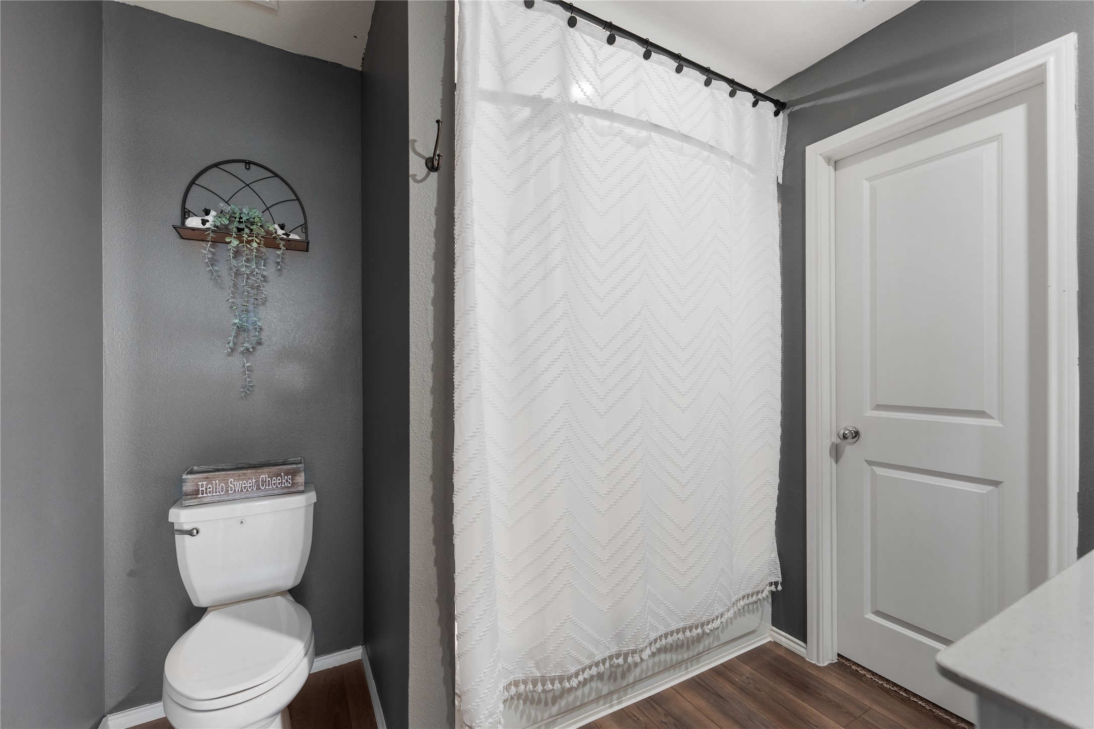 2213 Nightgrove Circle