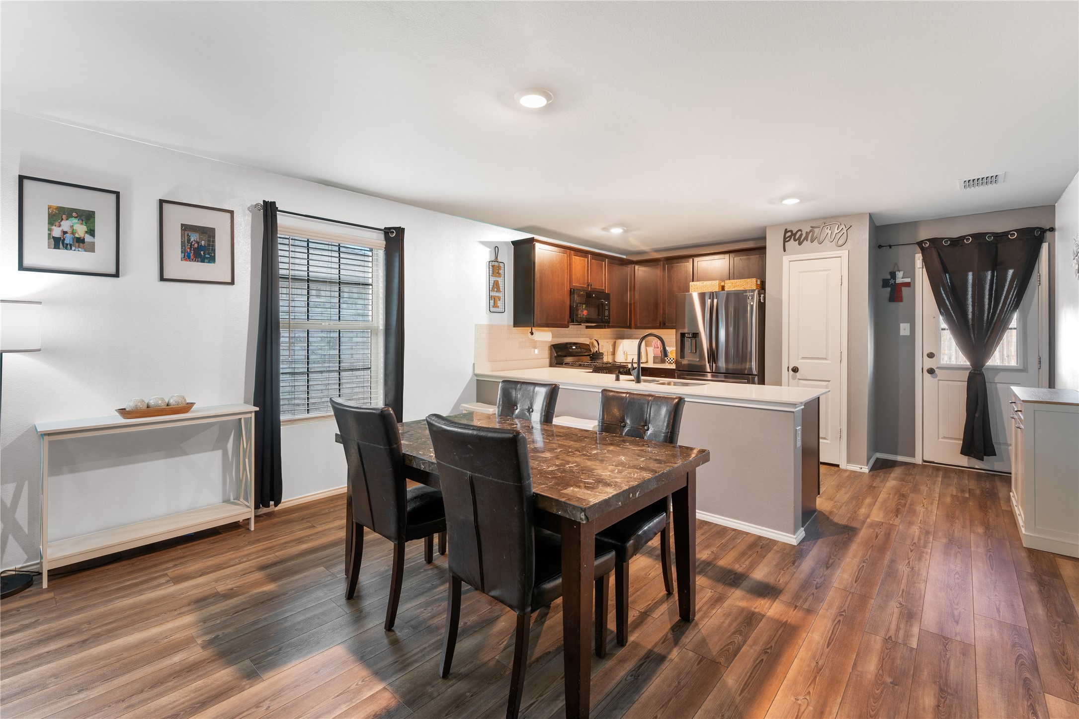 2213 Nightgrove Circle