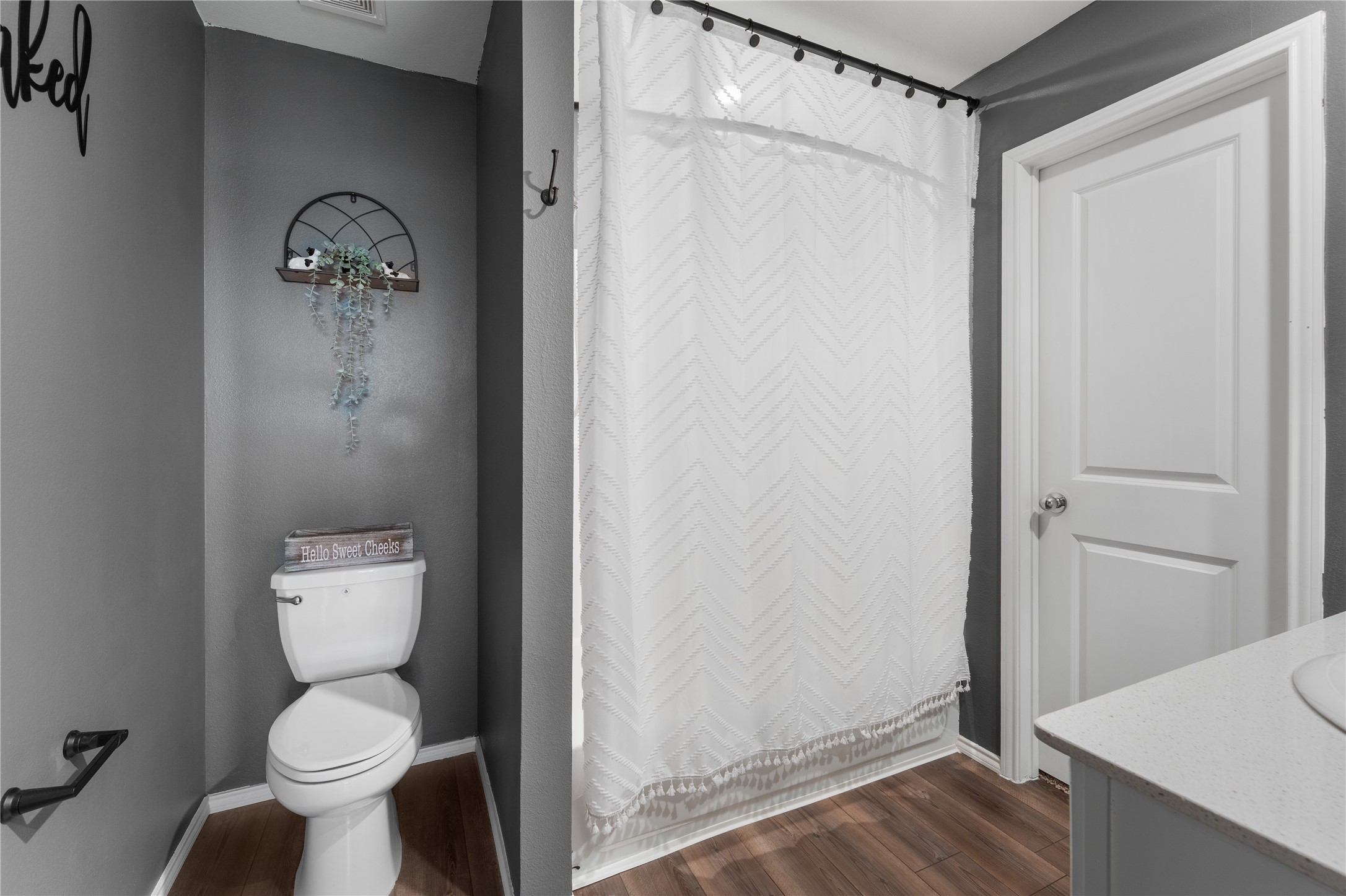 2213 Nightgrove Circle