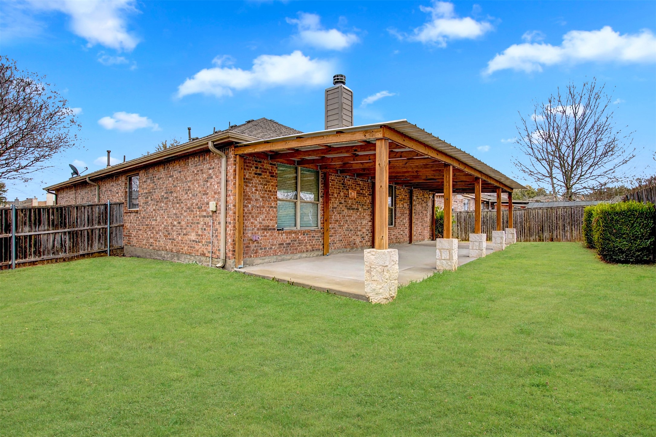 519 Hunters Ridge Drive