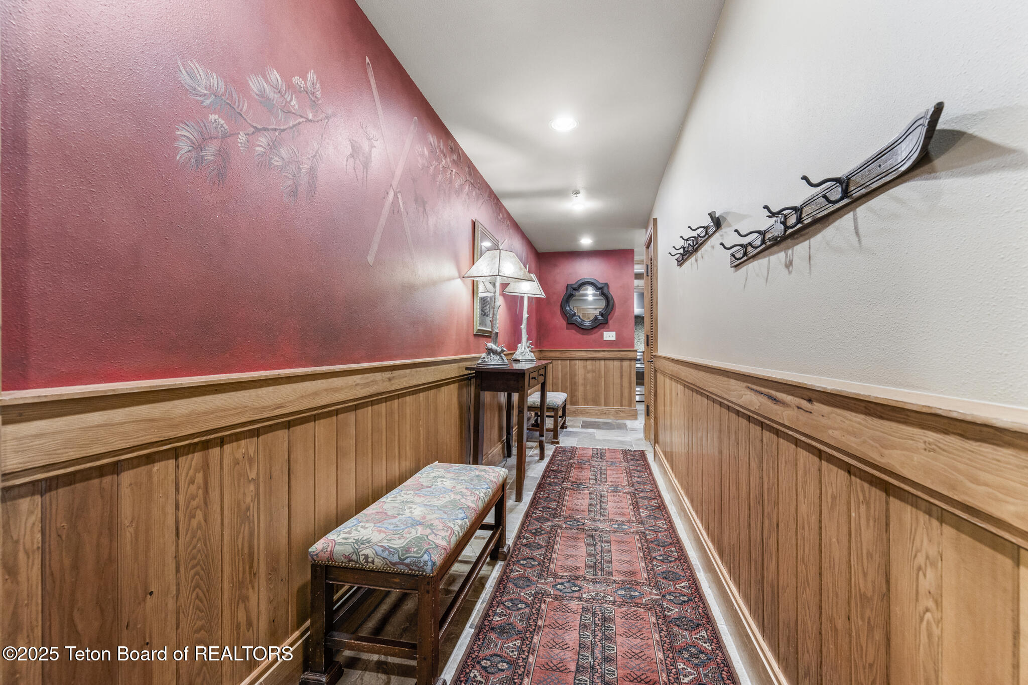 3285 W VILLAGE Drive, 304