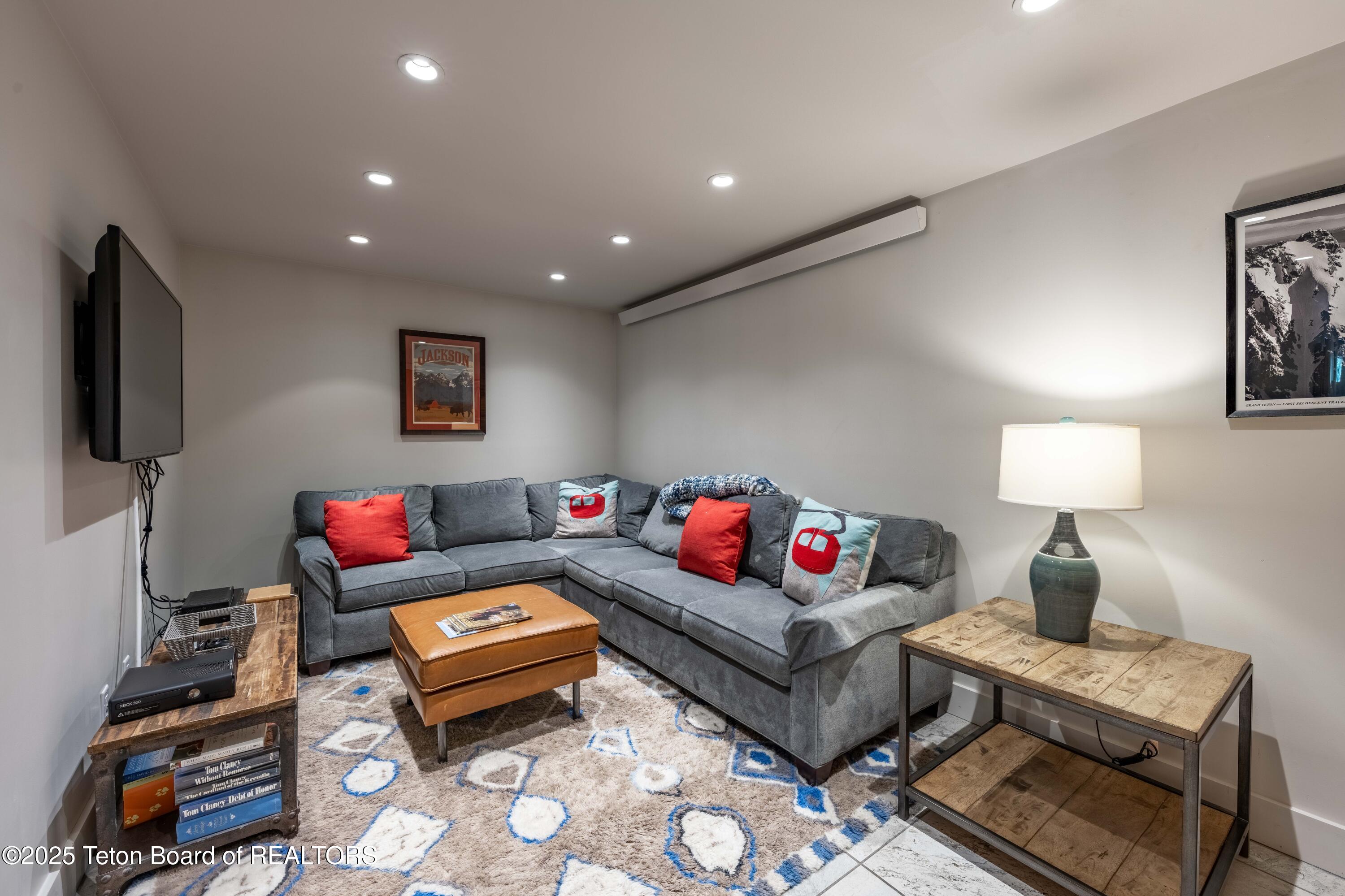 3720 W MICHAEL Drive 5-1