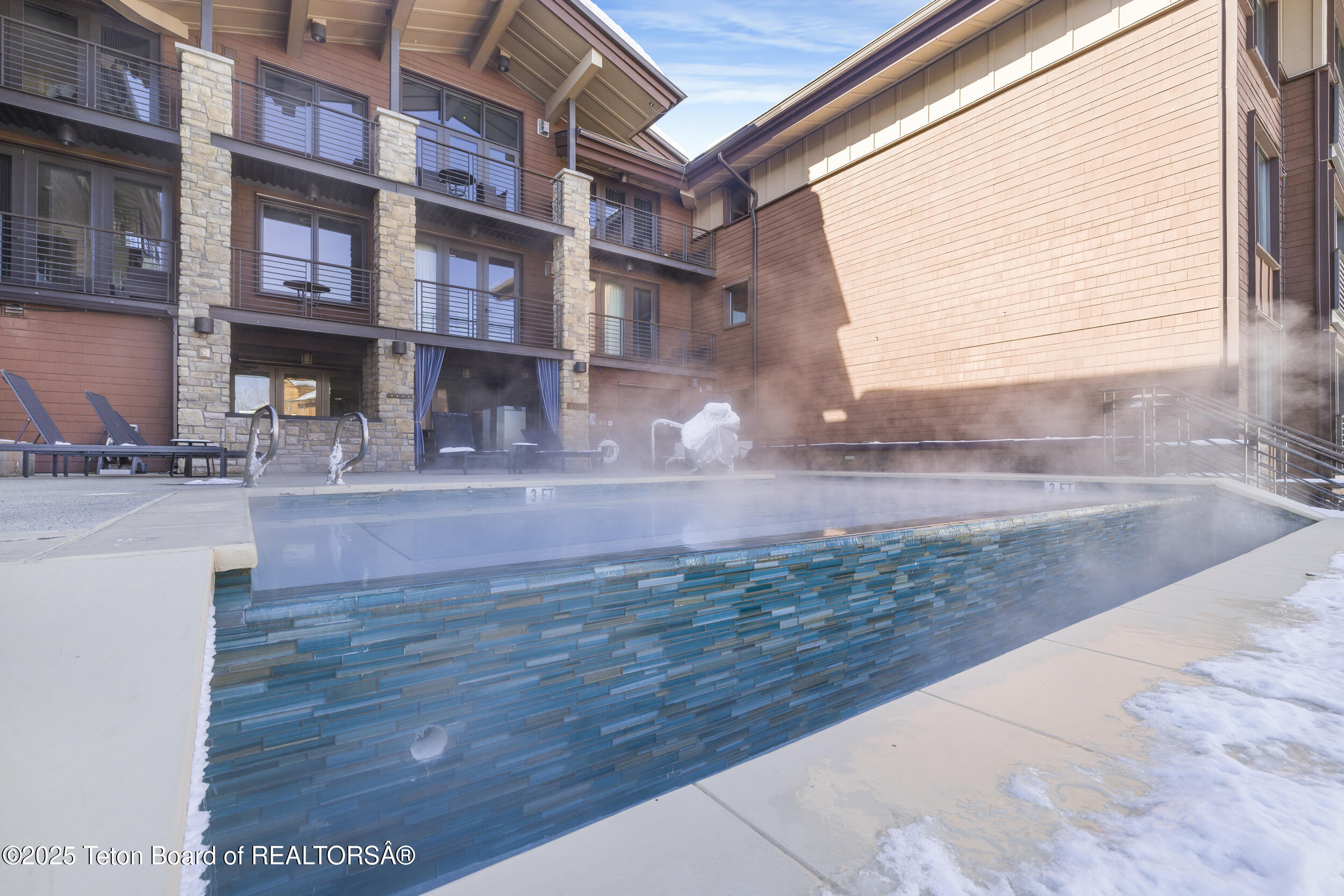 3325 W VILLAGE Drive, 559 / 561