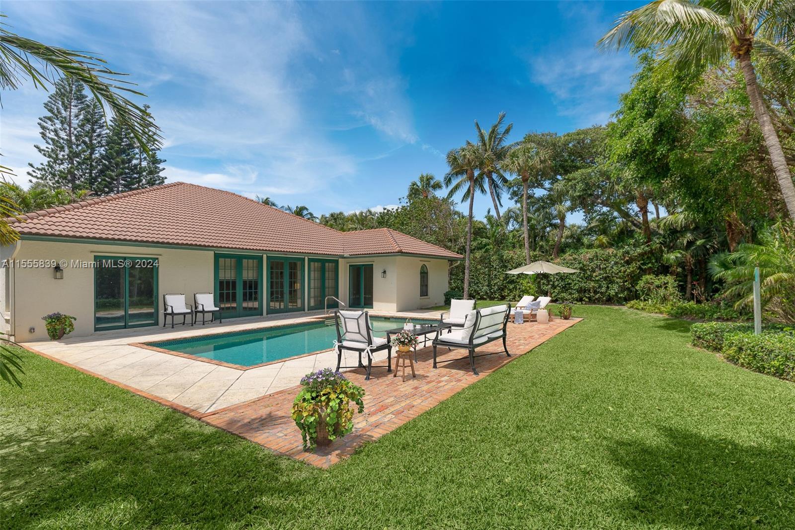 143 Gomez Rd