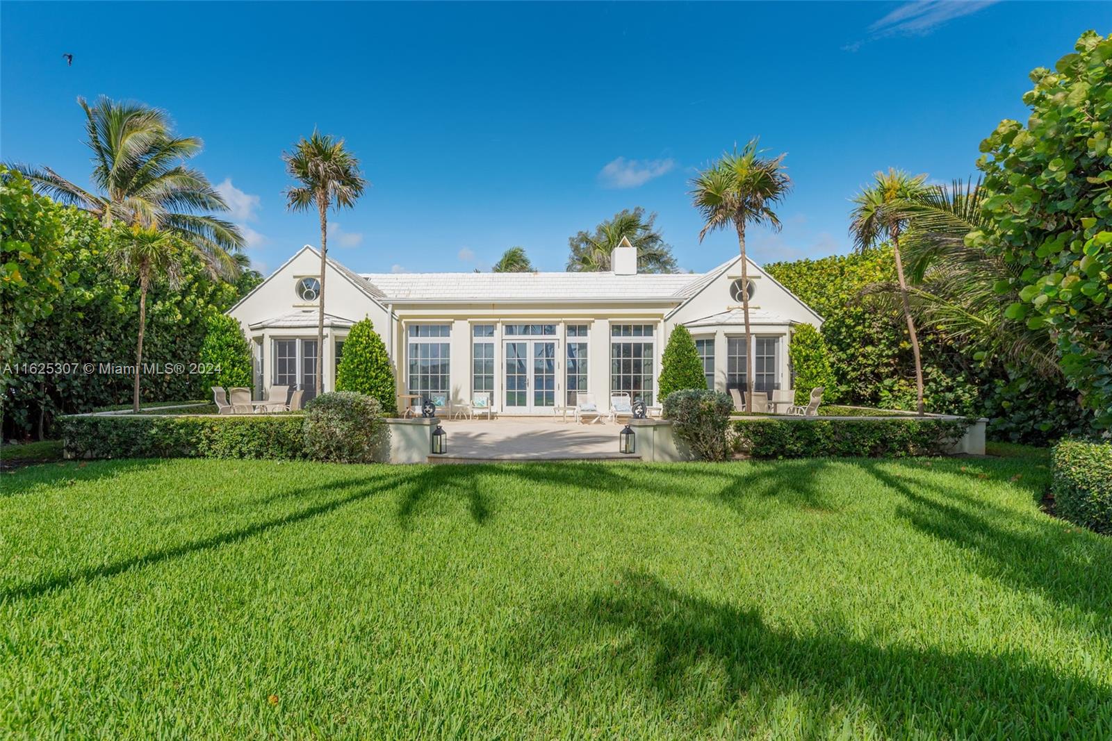 43 N Beach Rd