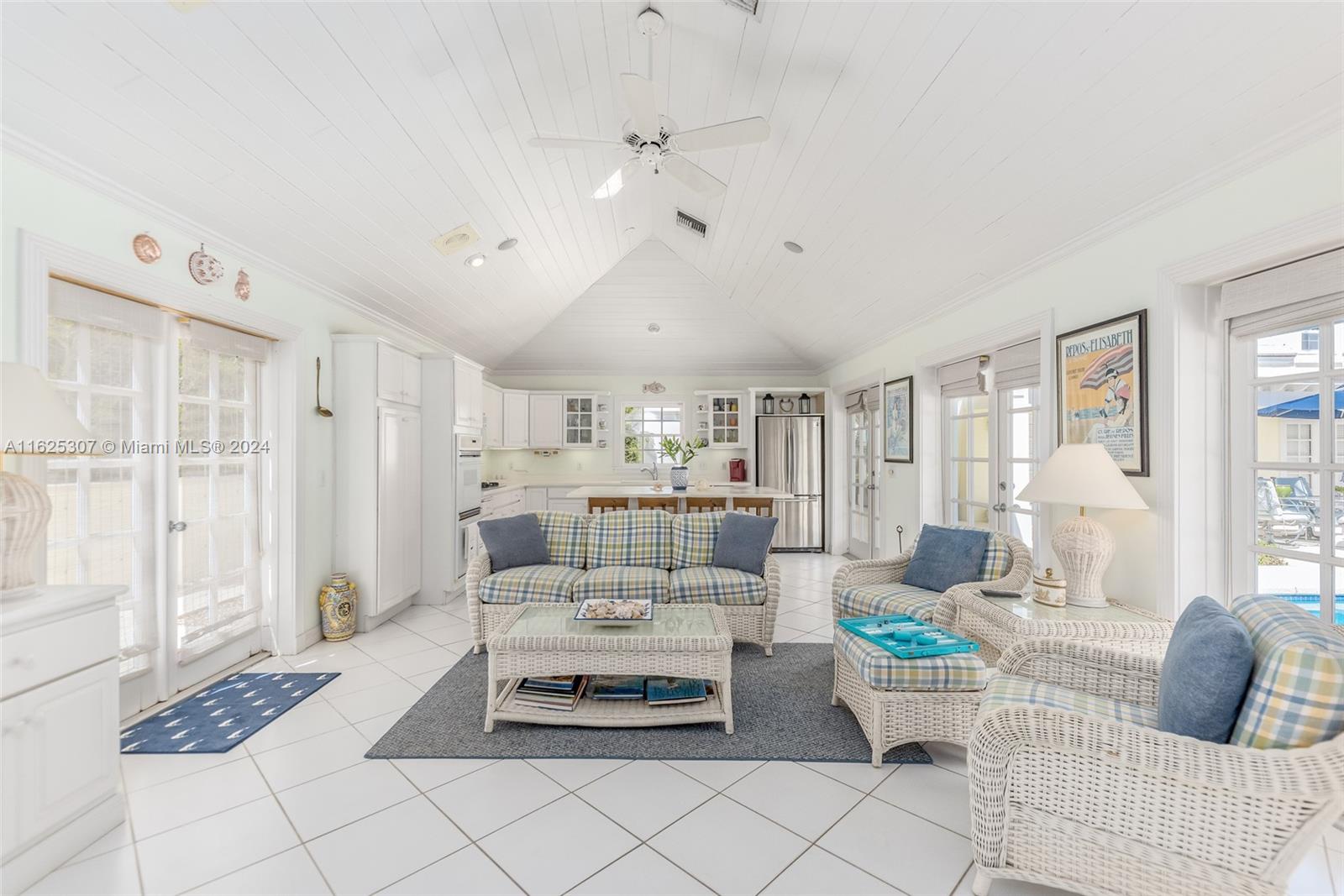 43 N Beach Rd