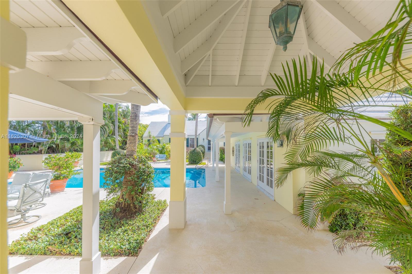 43 N Beach Rd