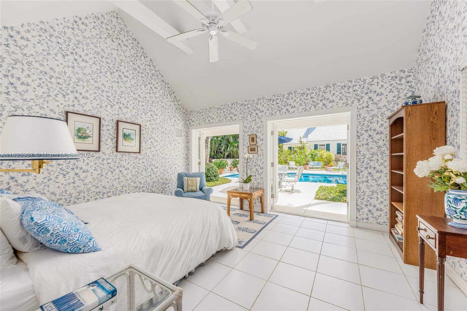 43 N Beach Rd