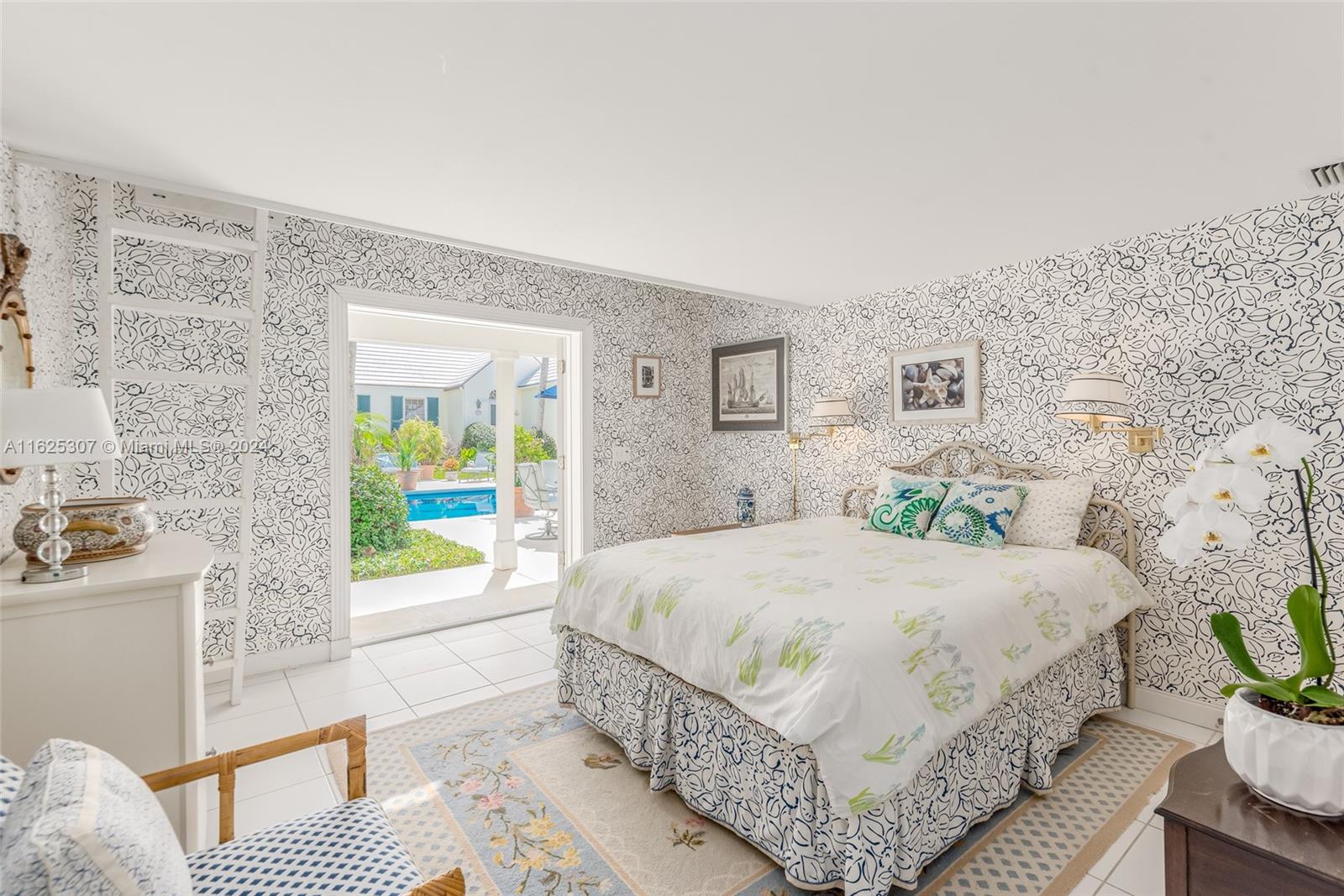 43 N Beach Rd