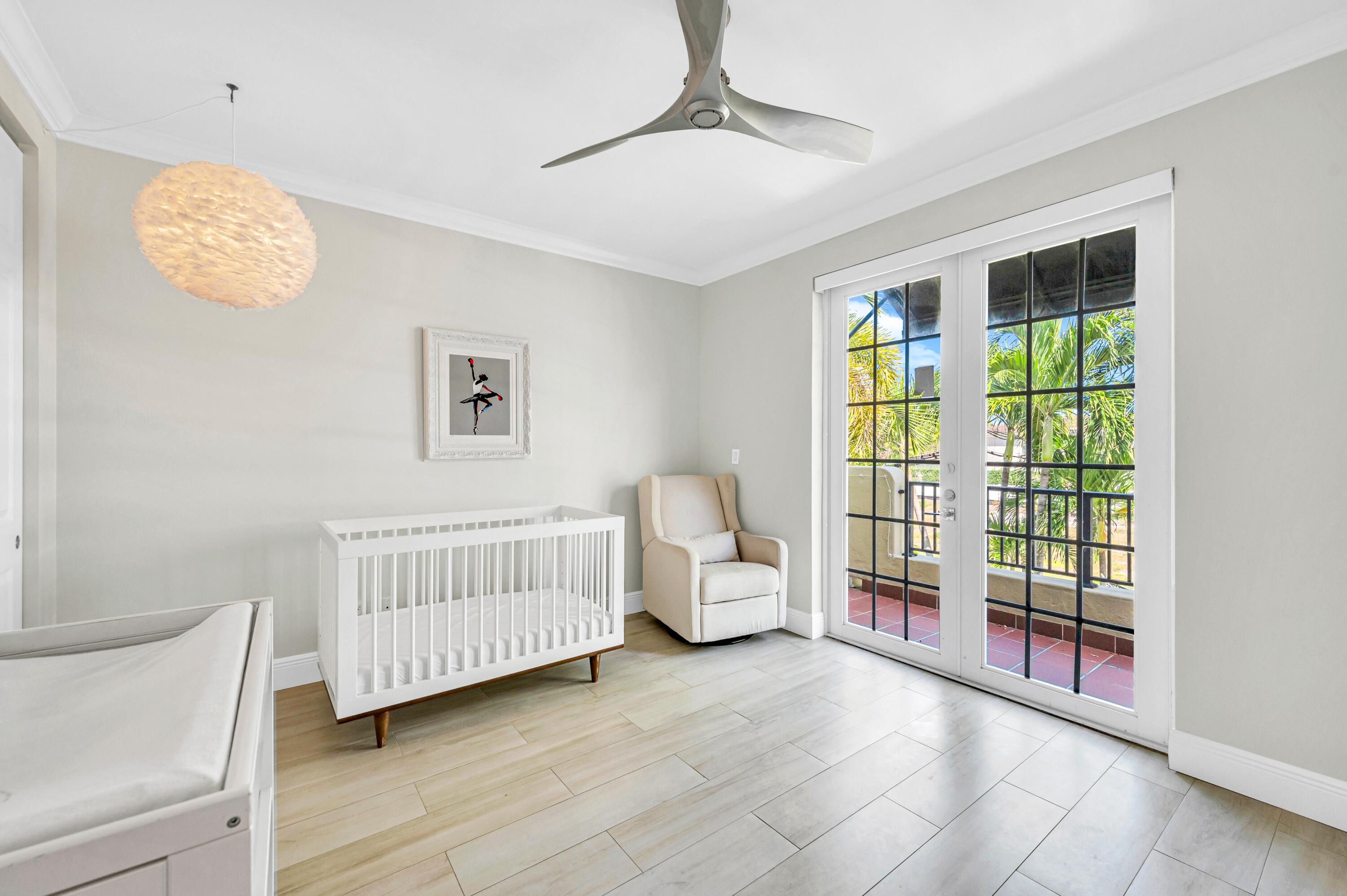 449 NE 16th Ave