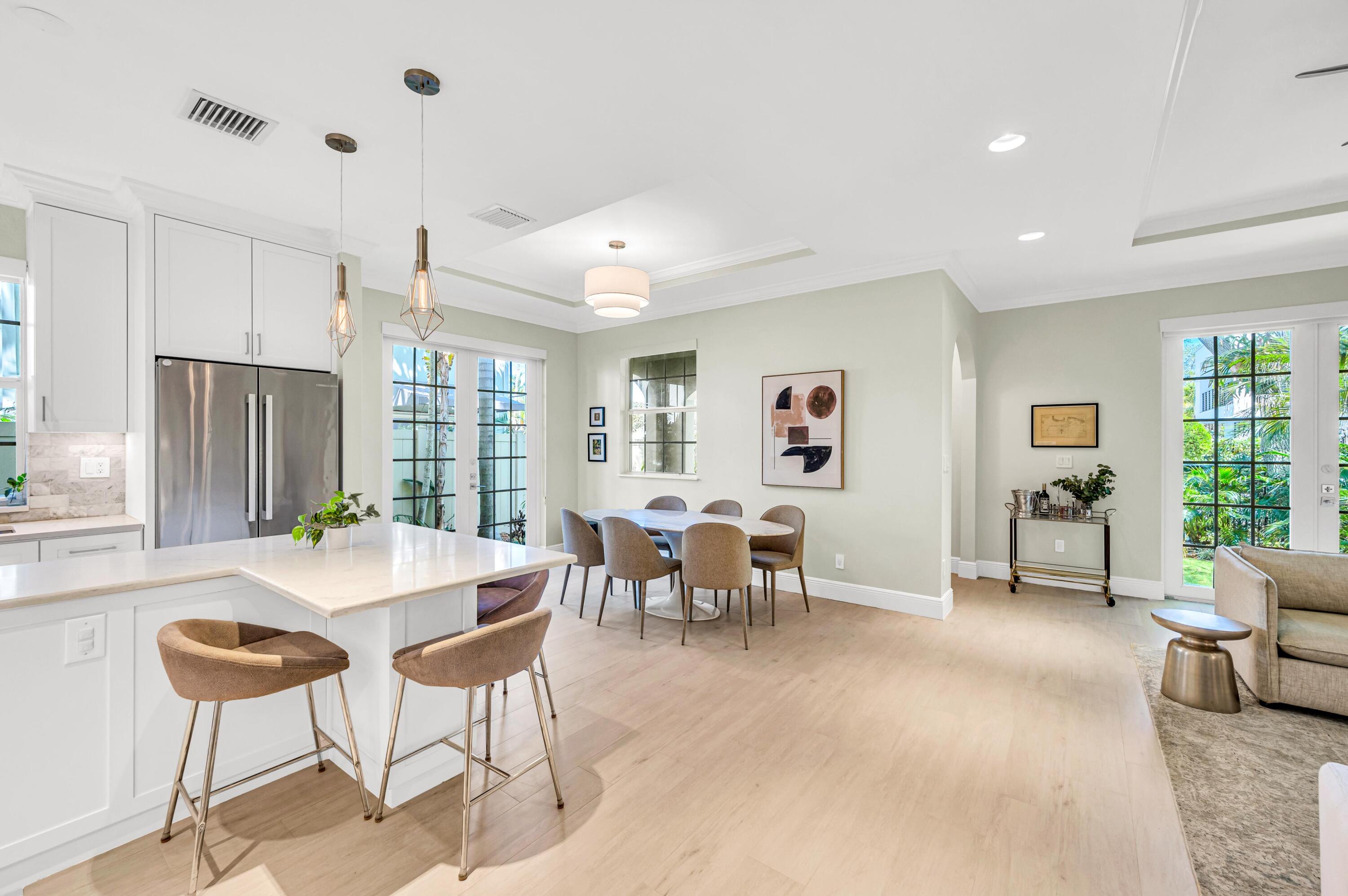 449 NE 16th Ave