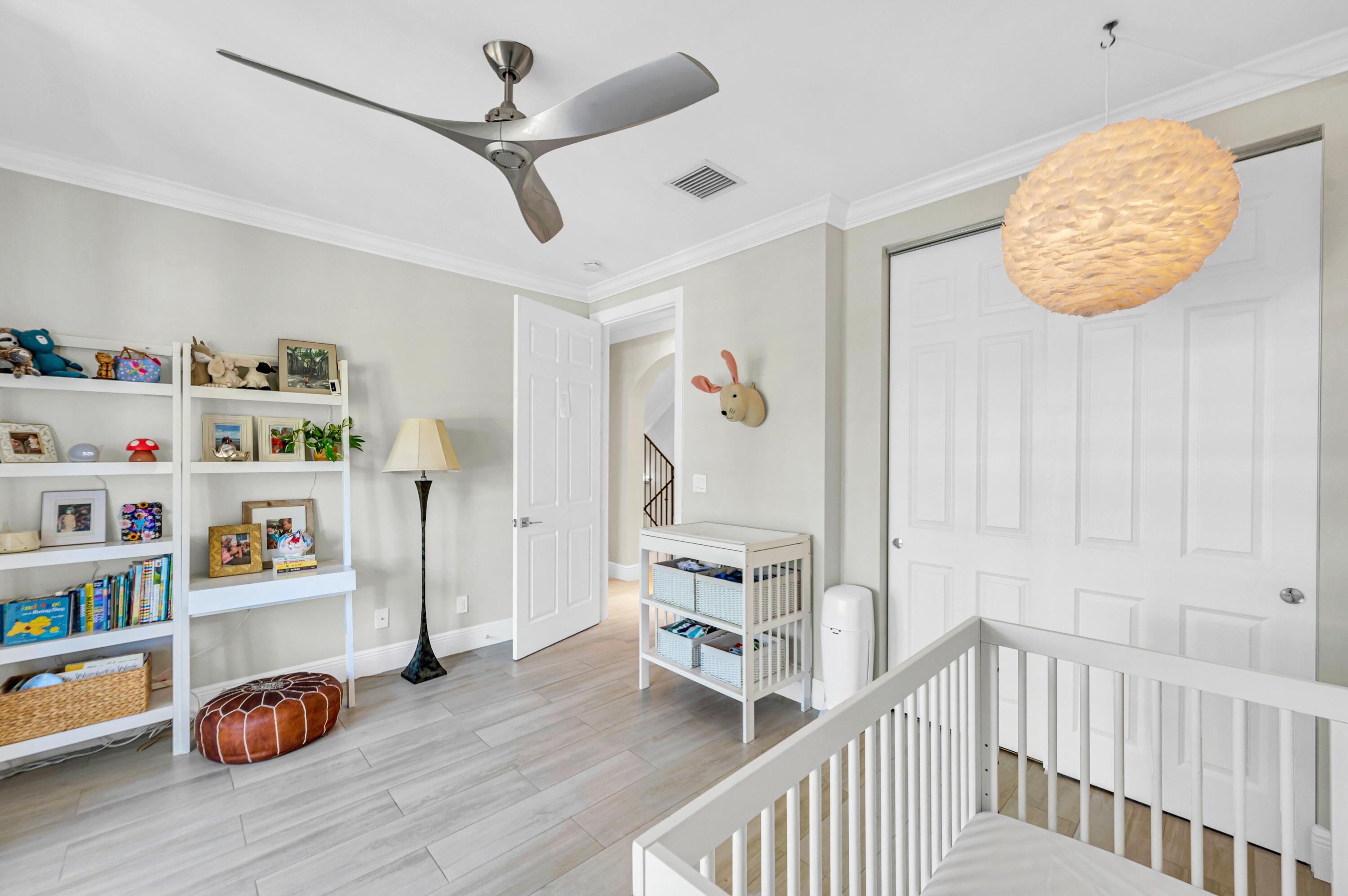 449 NE 16th Ave