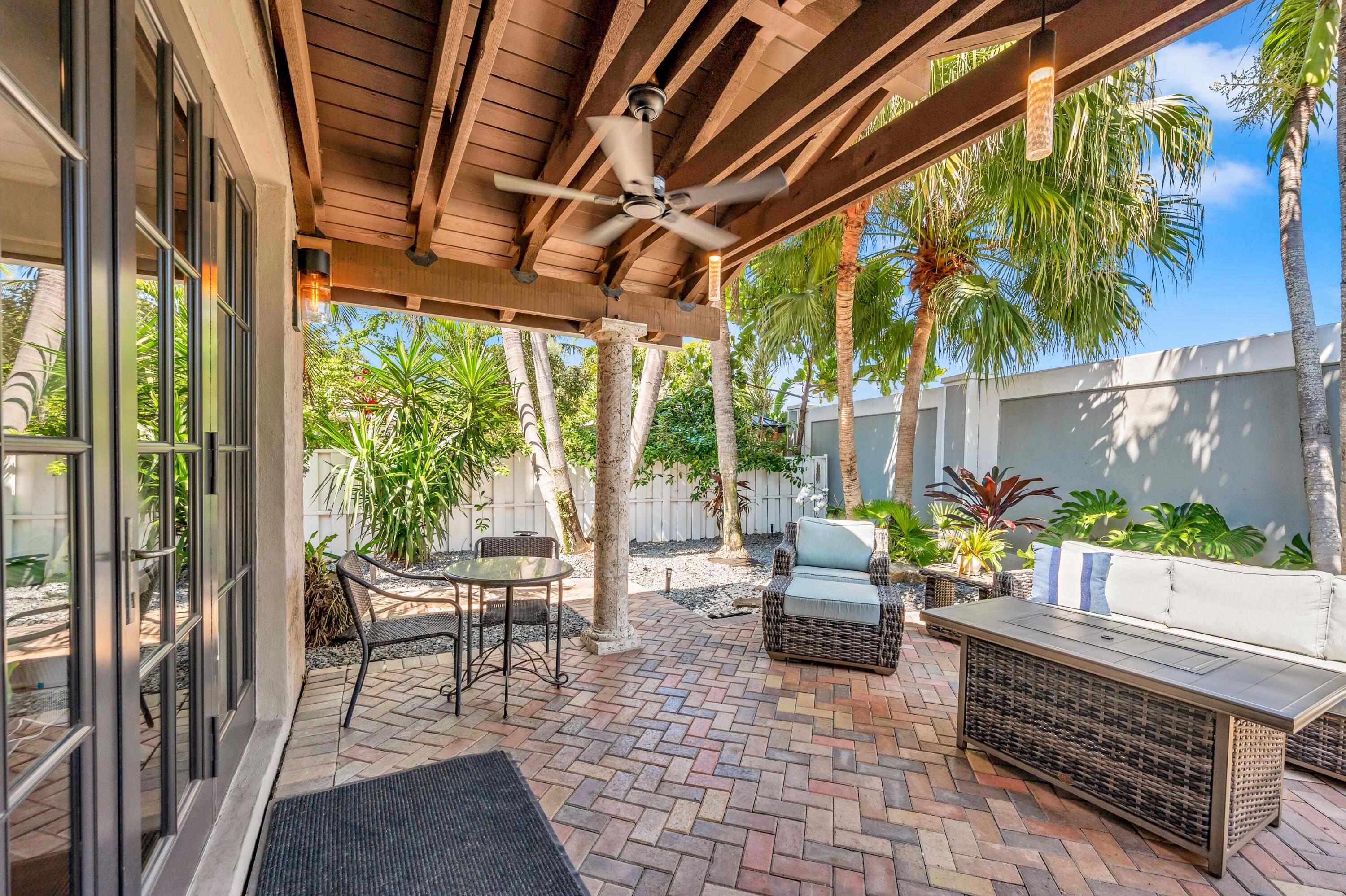 1973 NW 45th Street