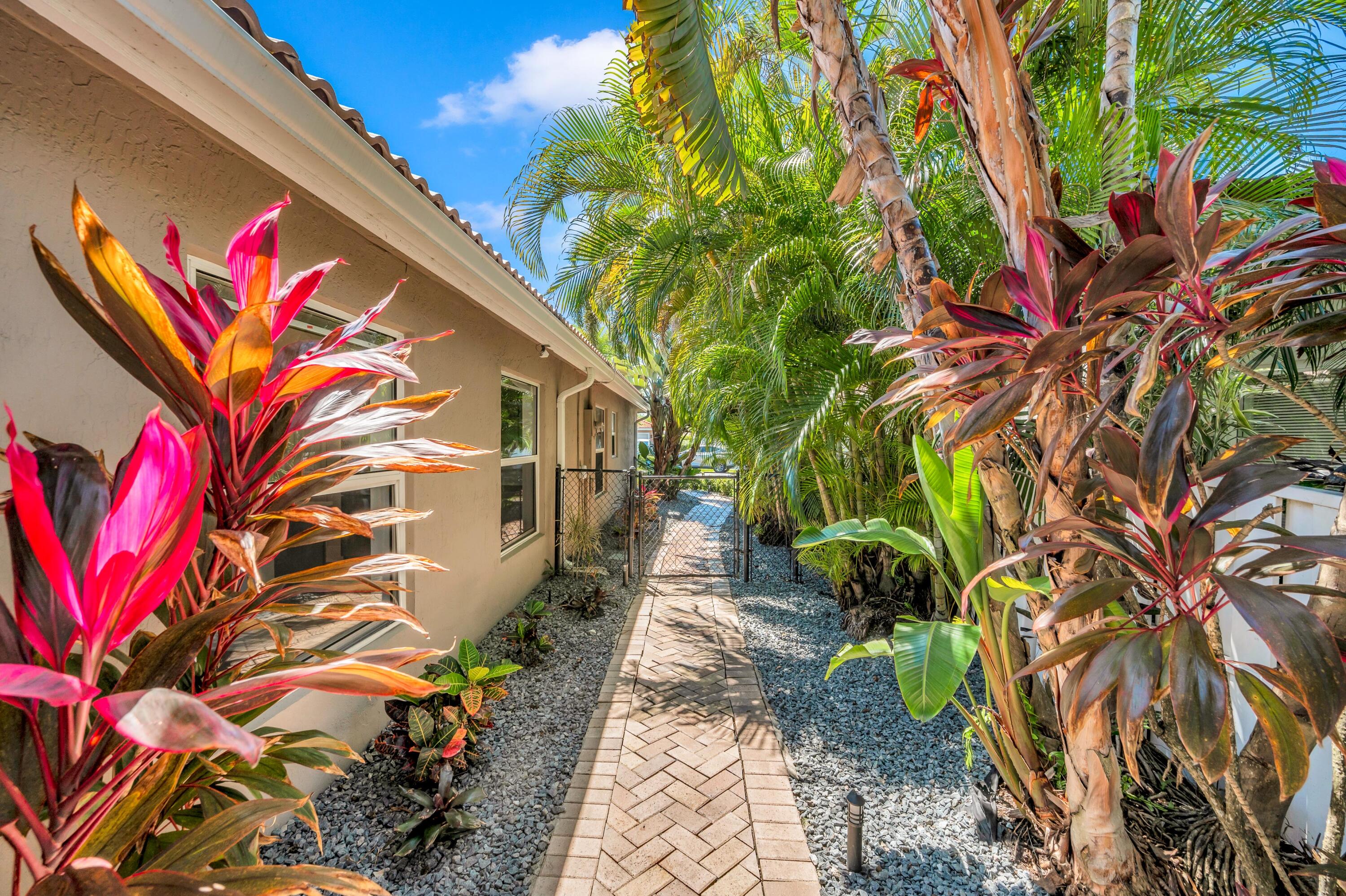 1973 NW 45th Street