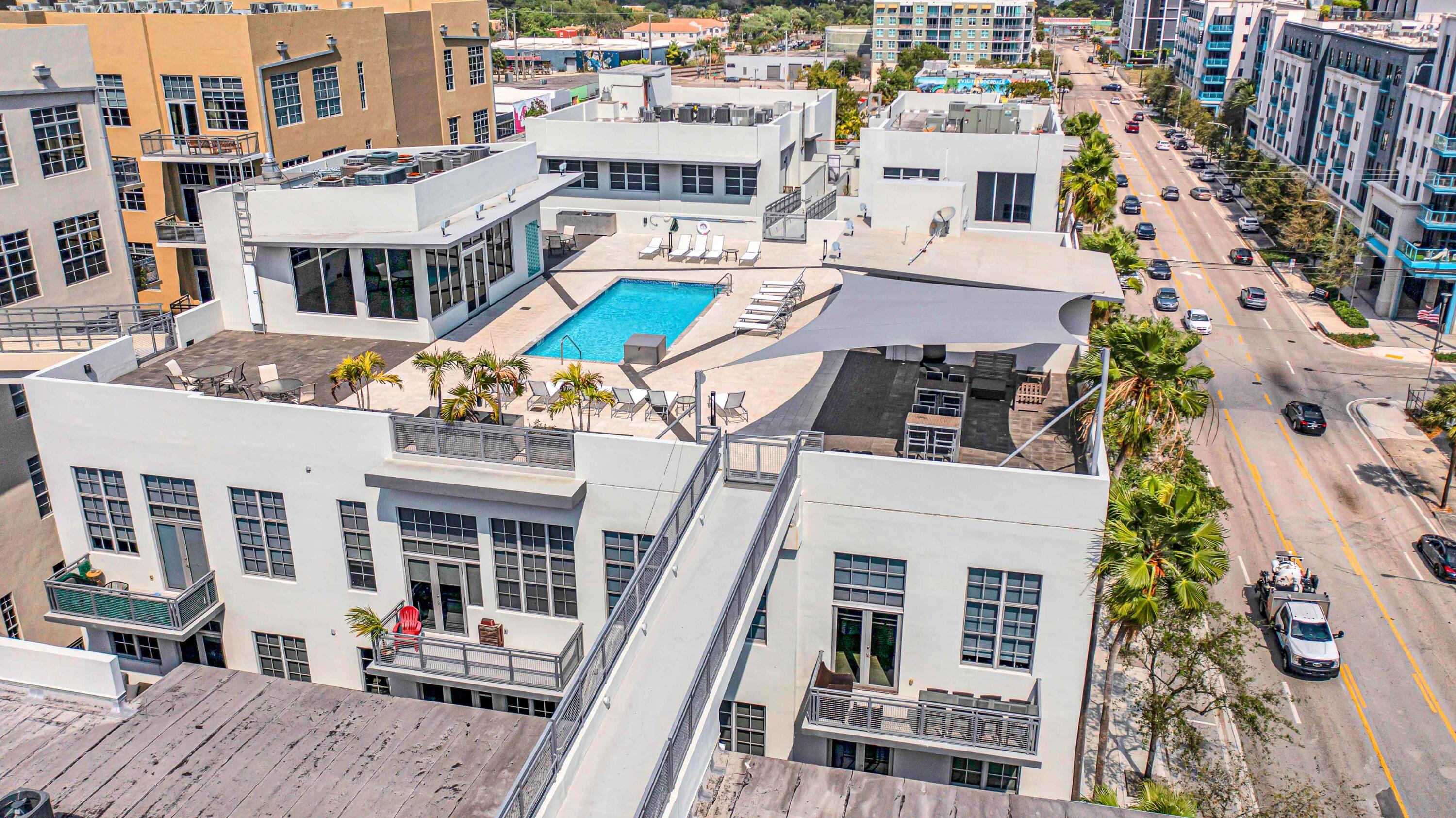 425 N Andrews Avenue 303