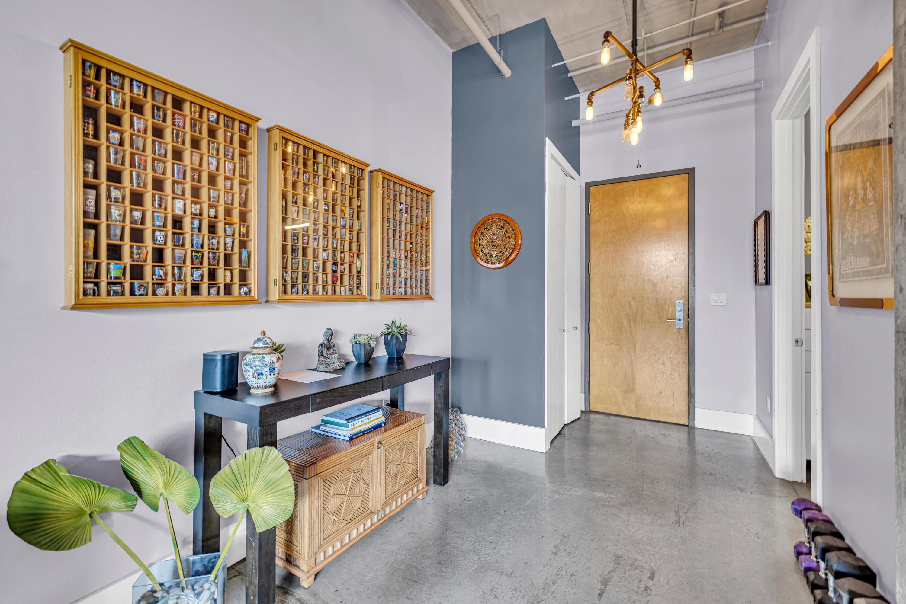 425 N Andrews Avenue 303