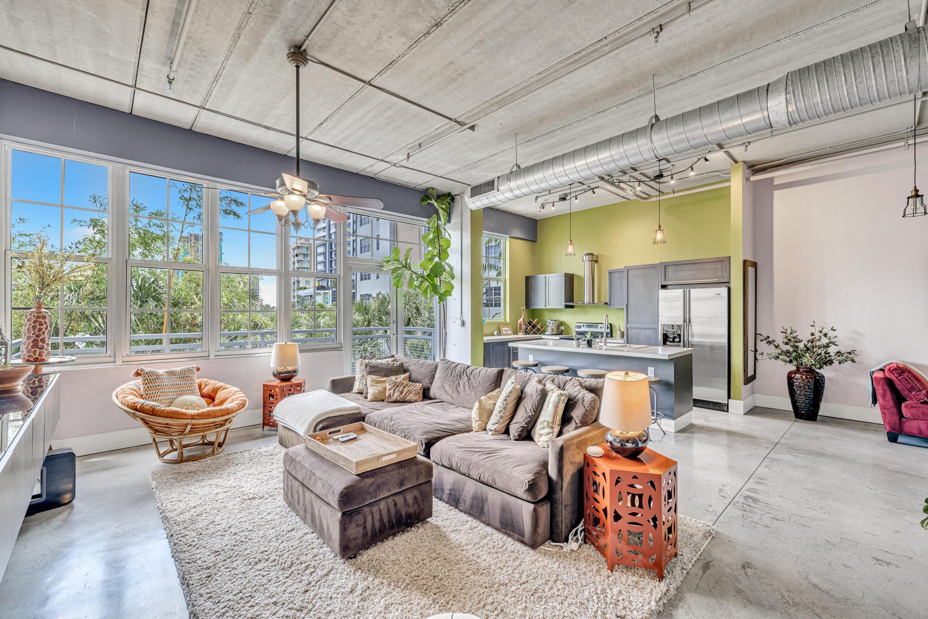 425 N Andrews Avenue 303