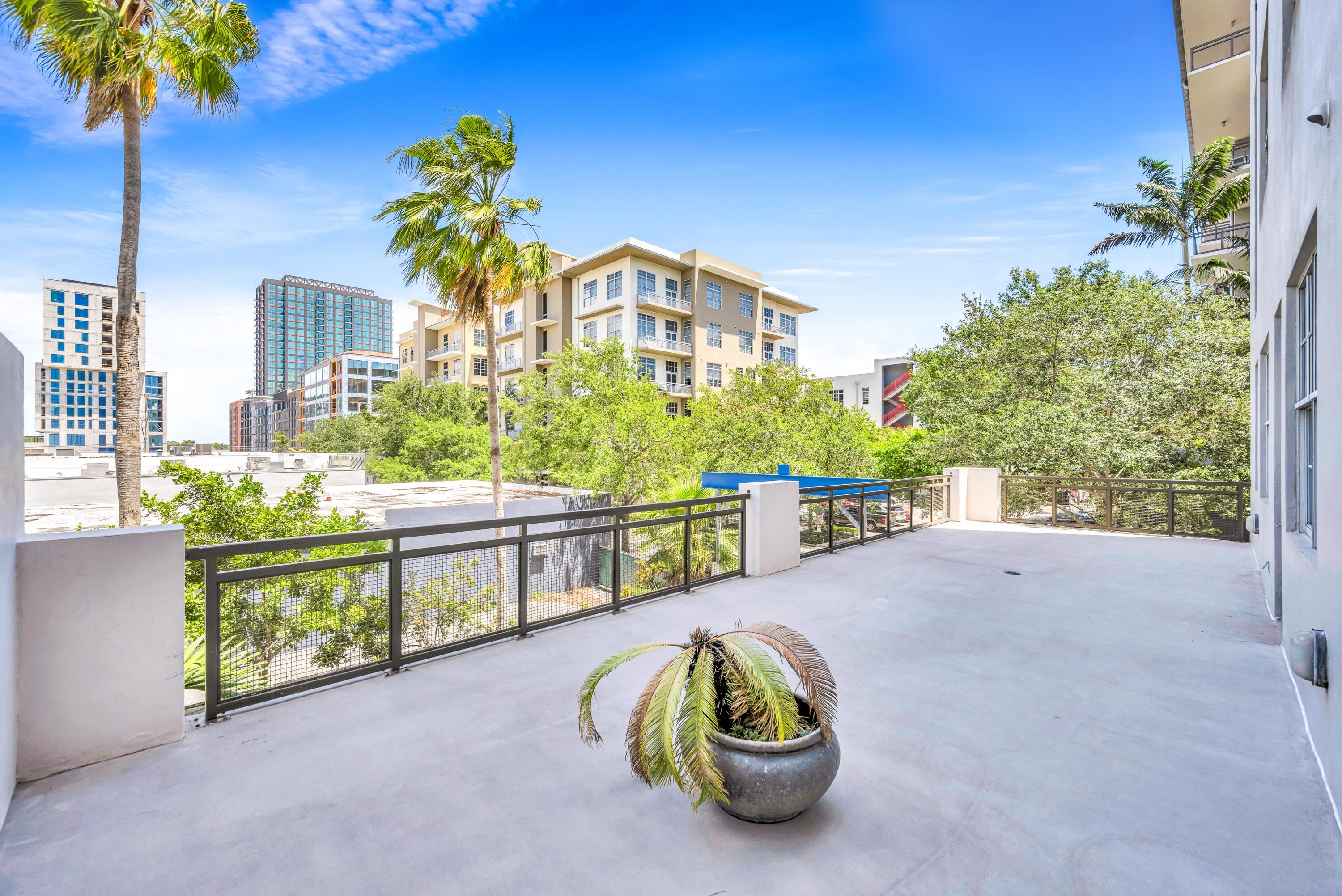 411 NW 1st Avenue 202