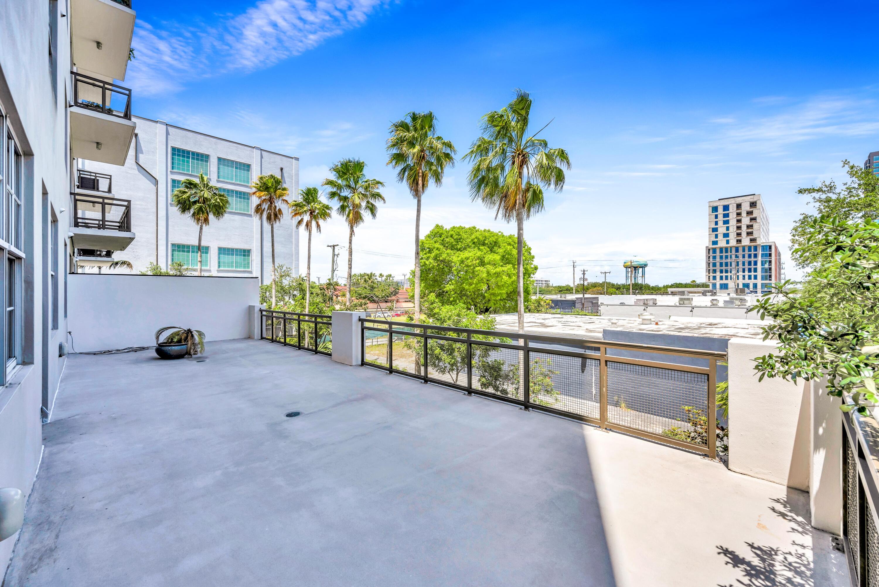 411 NW 1st Avenue 202