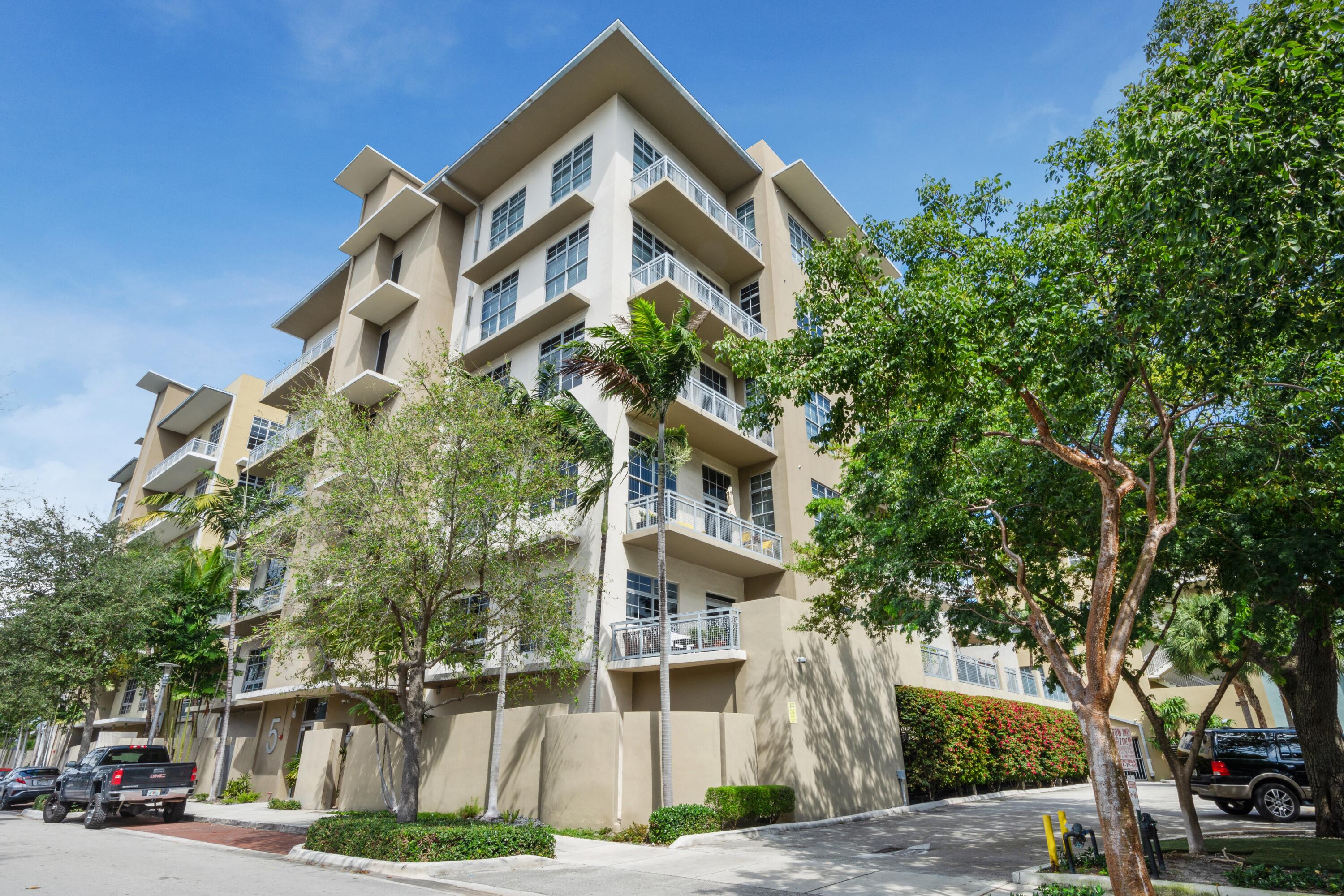 444 NW 1st Avenue NW 602