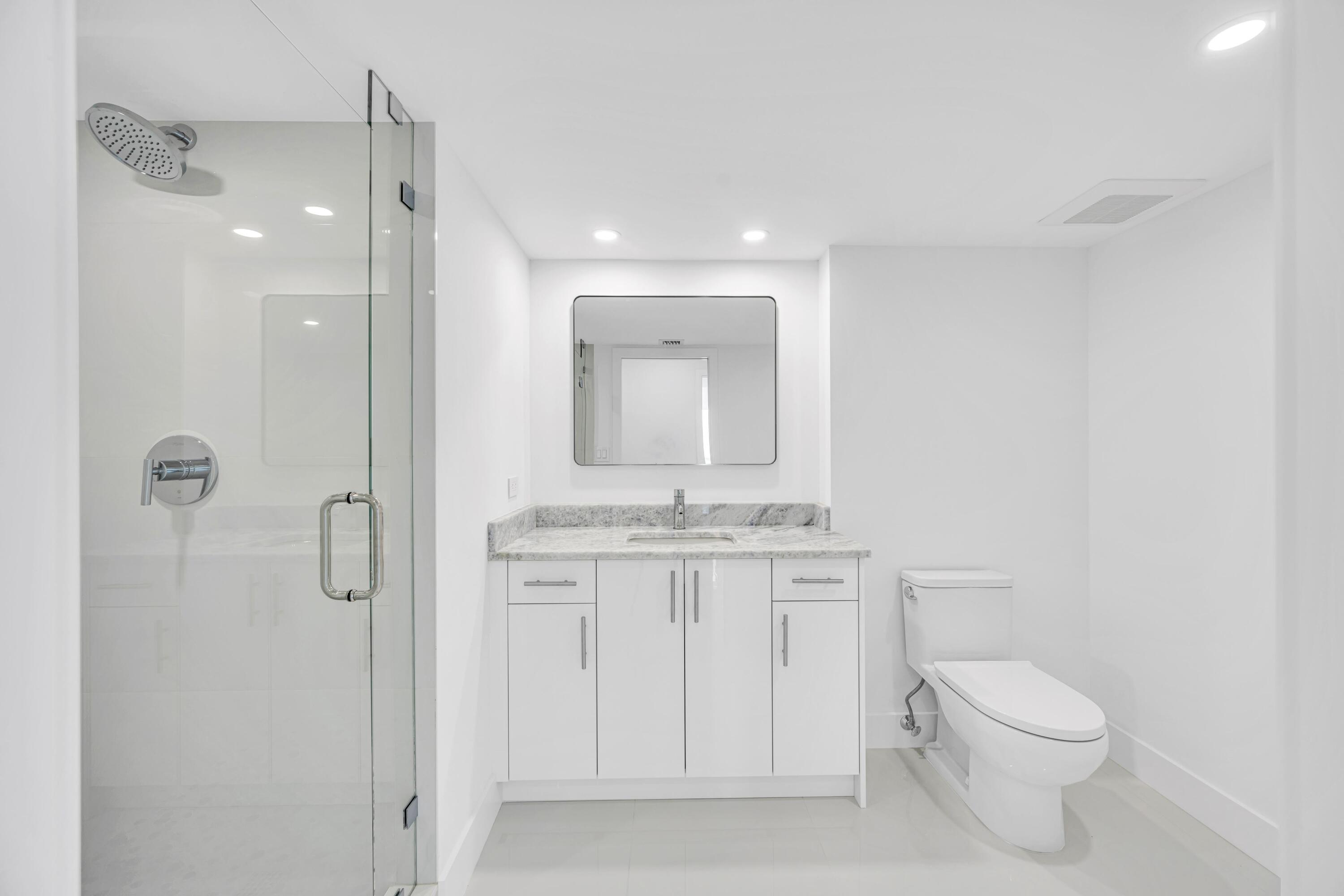 2100 S Ocean Lane 1608