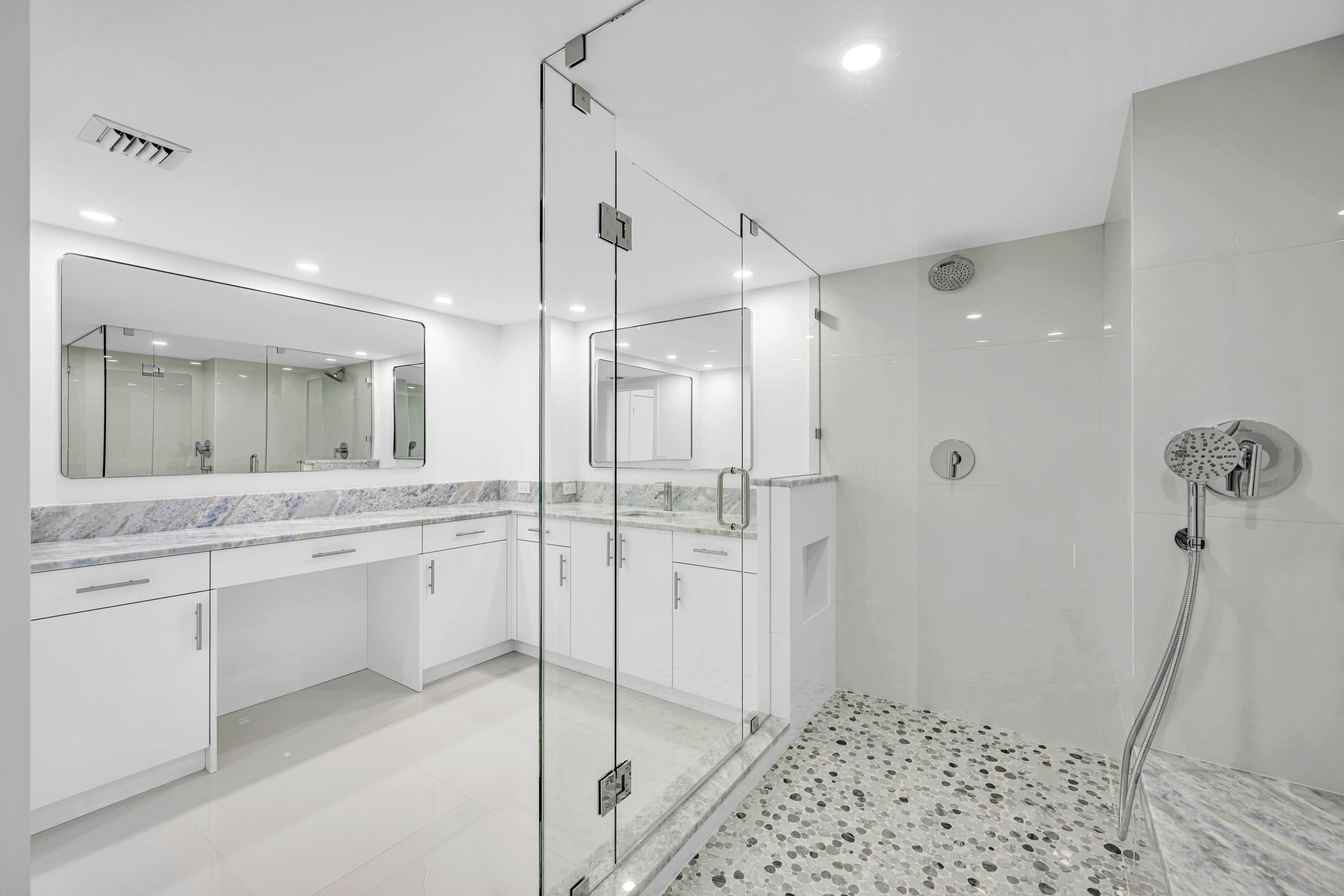 2100 S Ocean Lane 1608