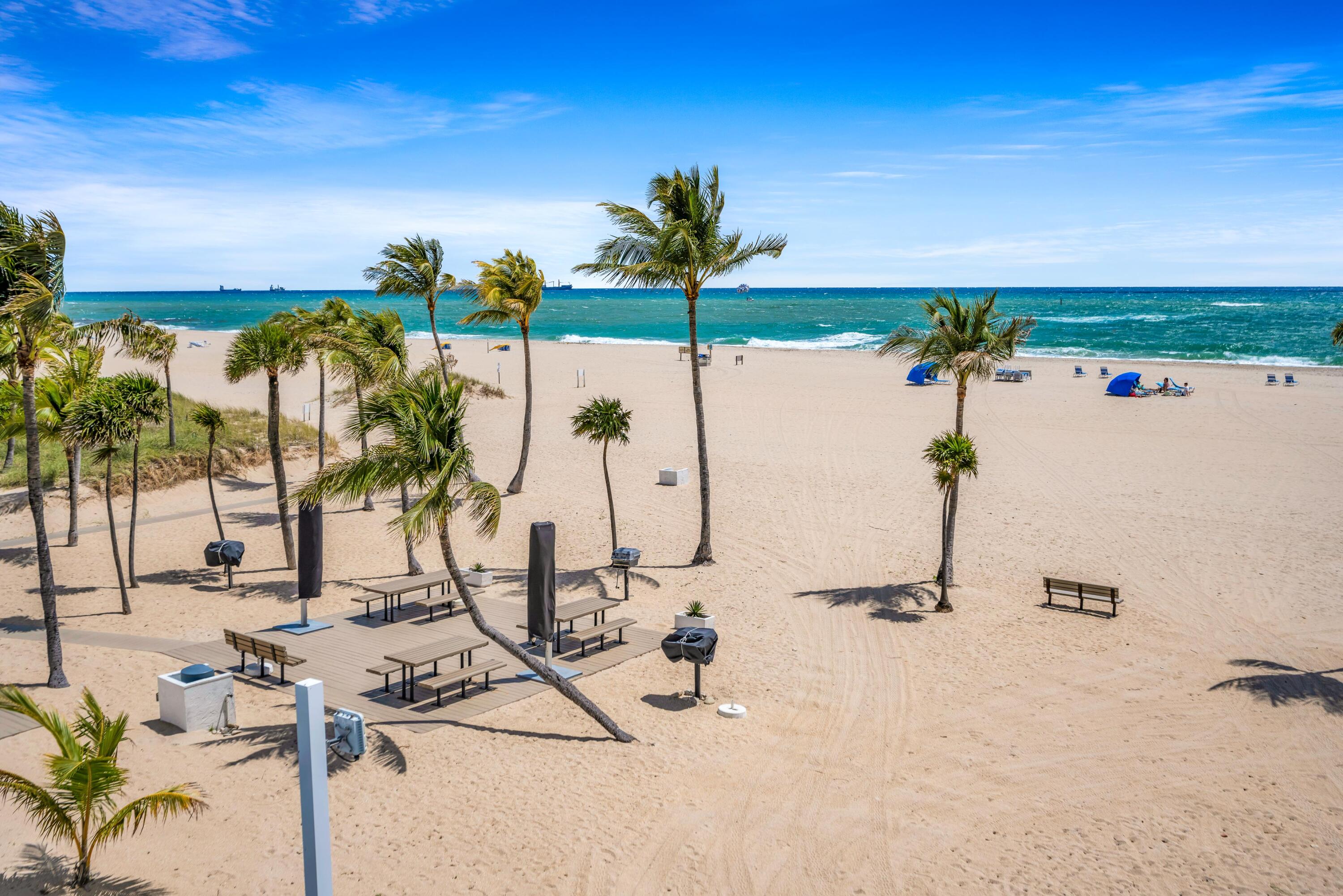 2100 S Ocean Lane 1608