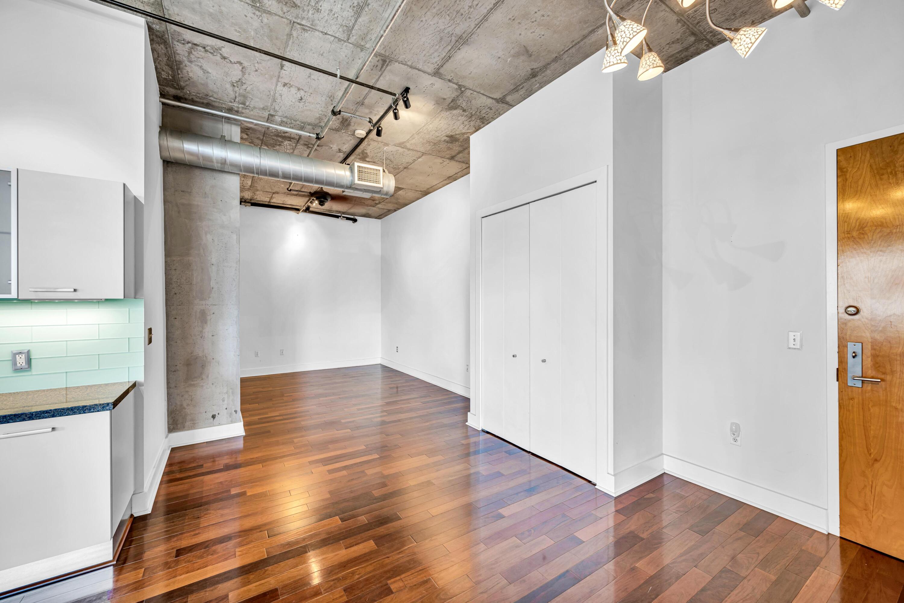 411 NW 1st Avenue NW 601