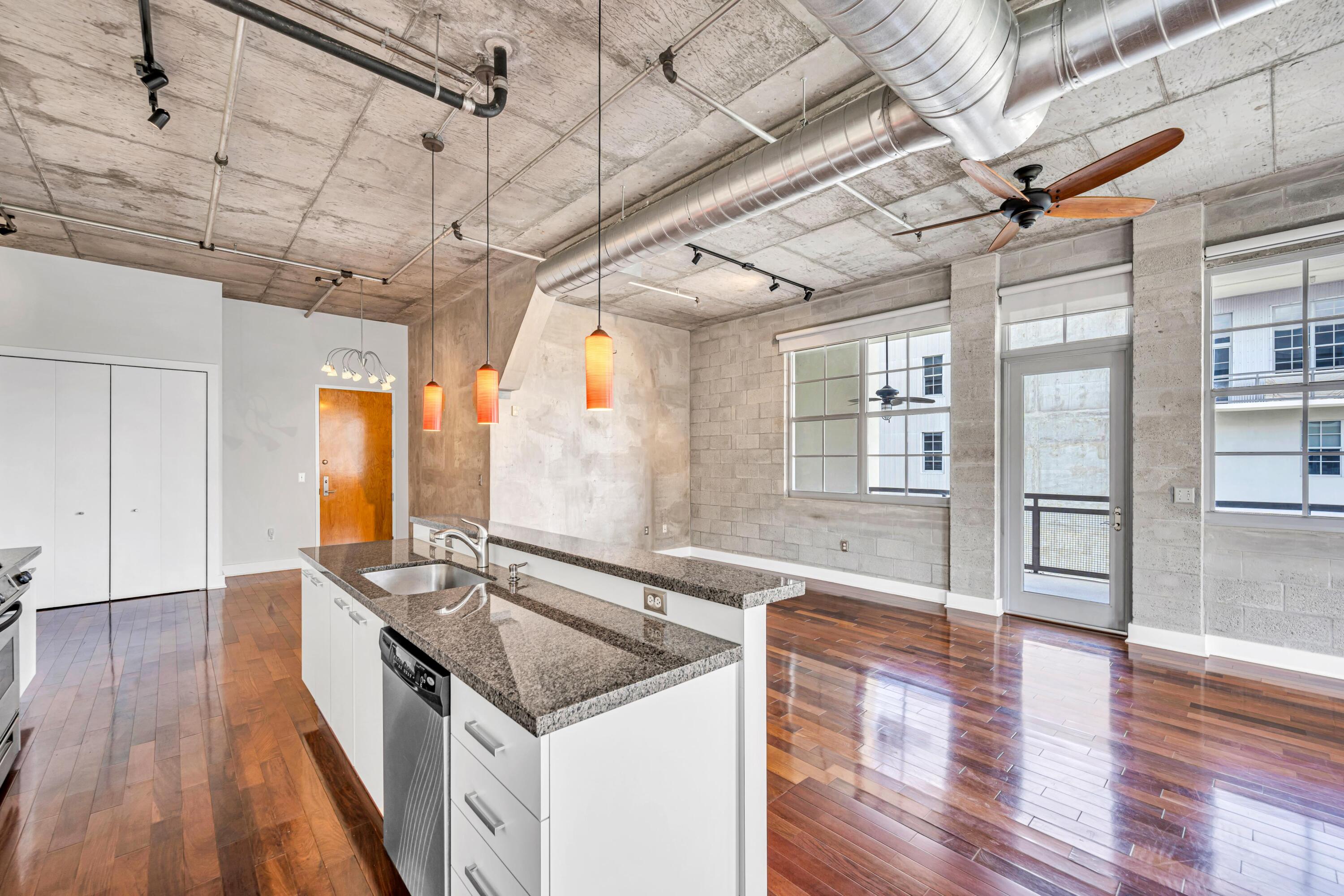 411 NW 1st Avenue NW 601