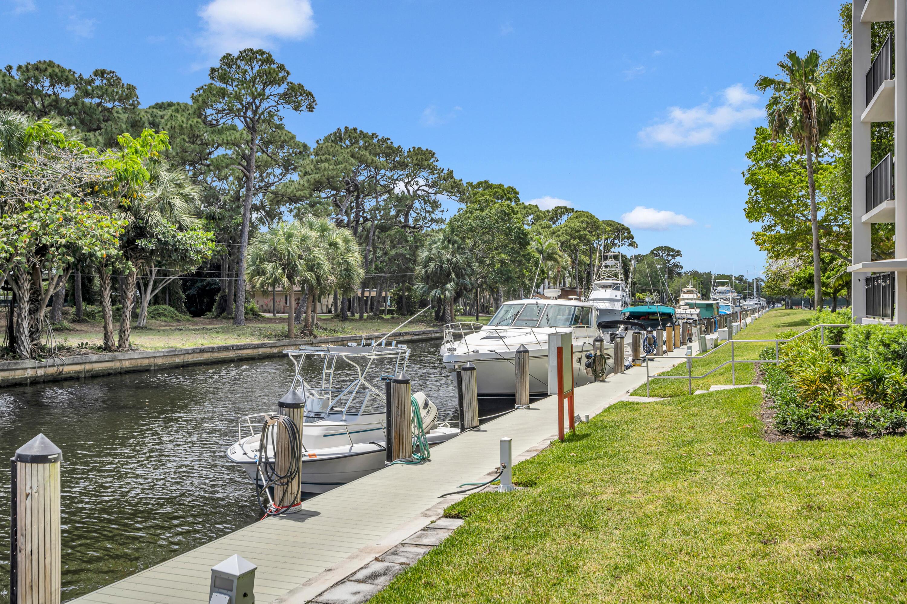 1000 River Reach Drive 505