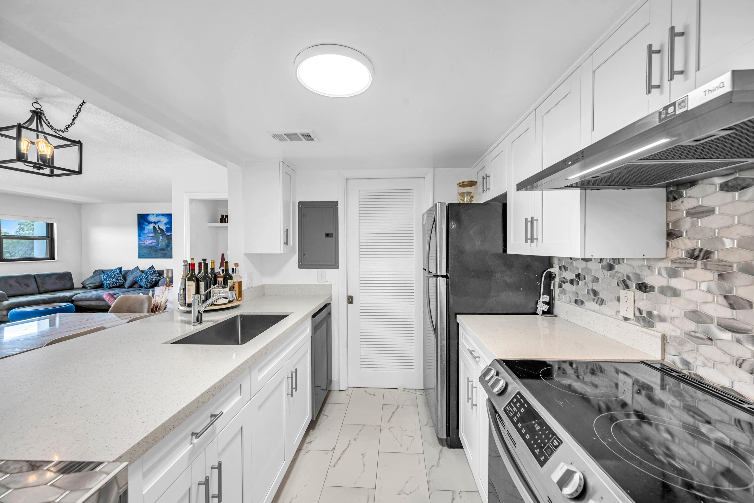 1000 River Reach Drive 505