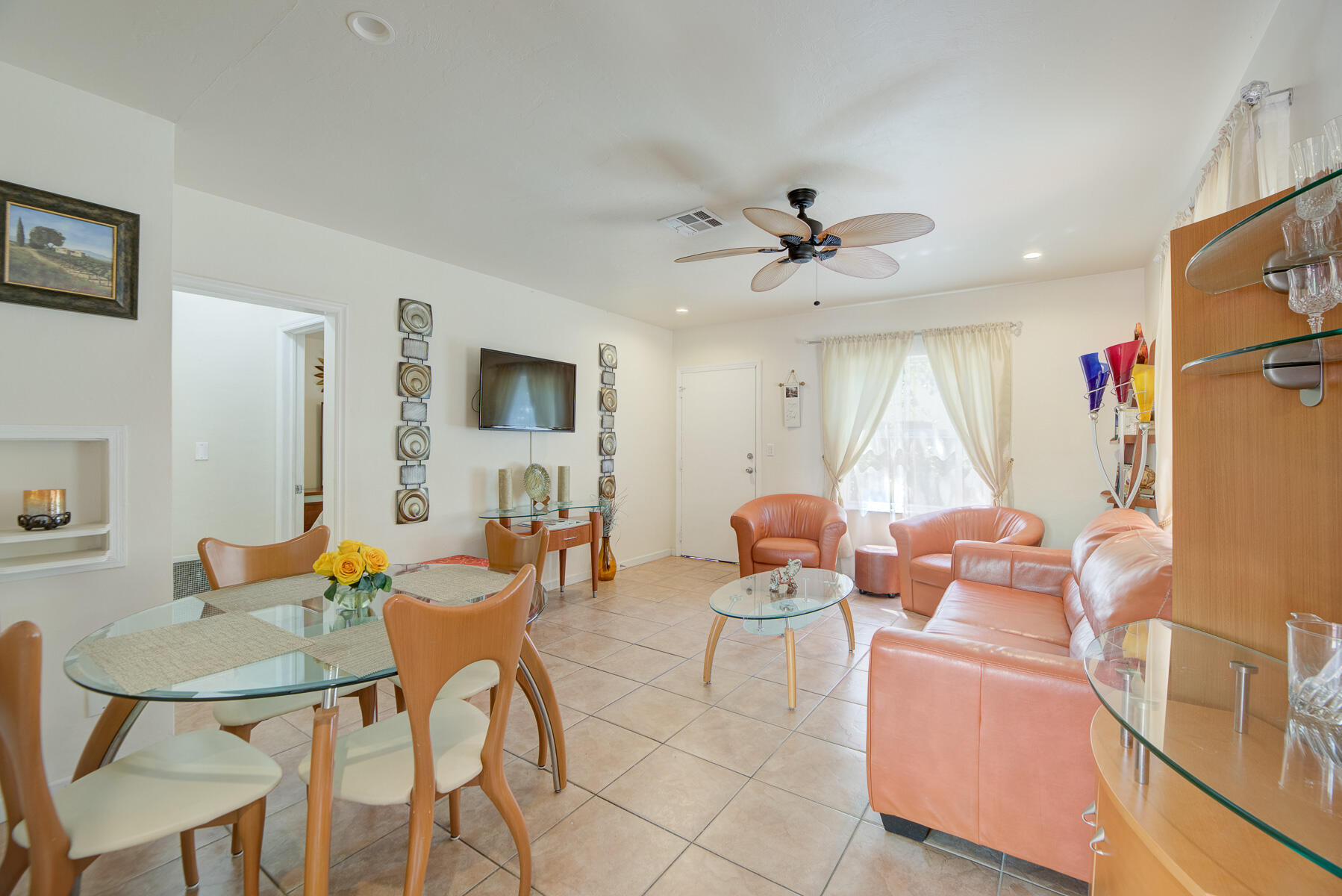 1136 NE 17th Way