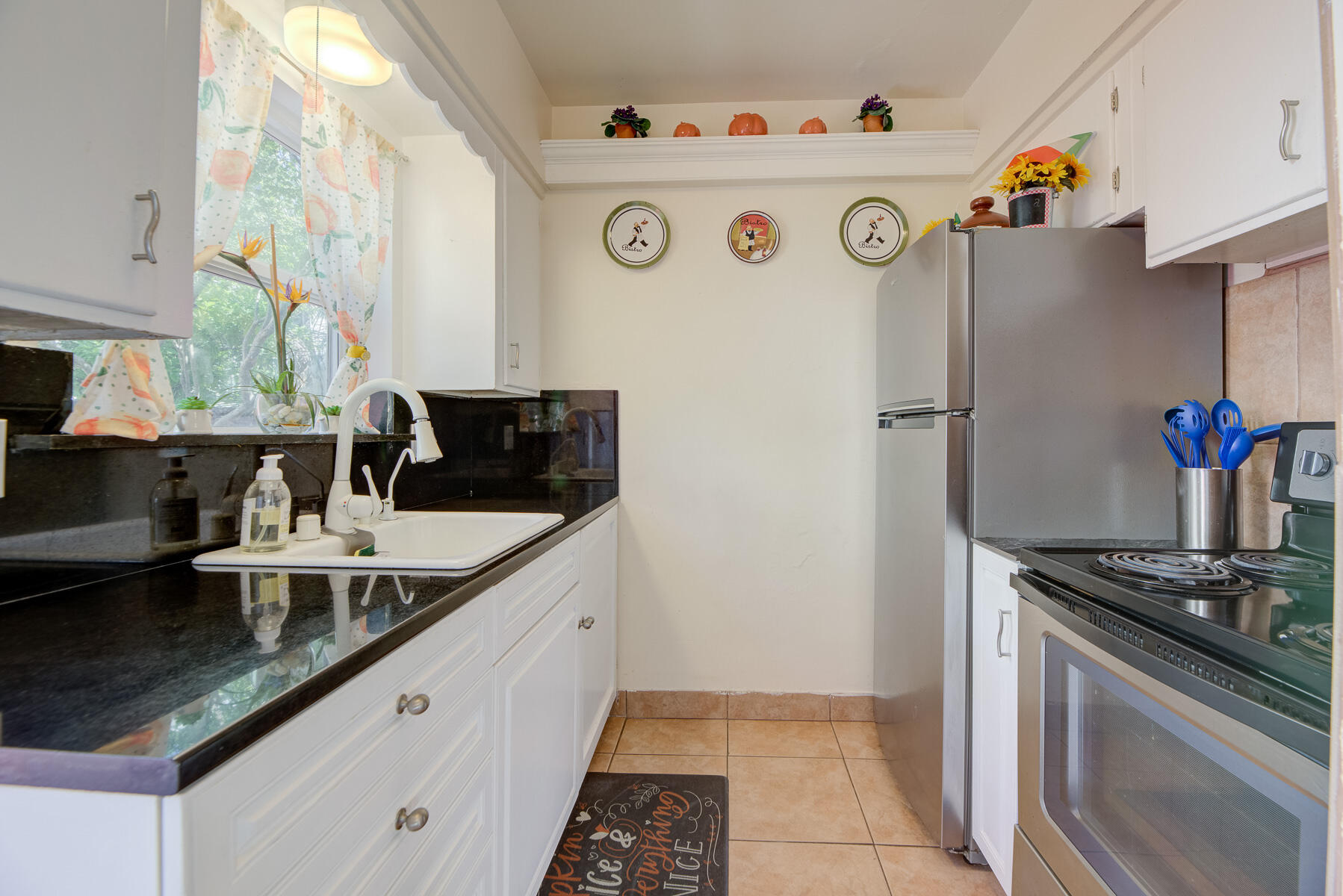 1136 NE 17th Way