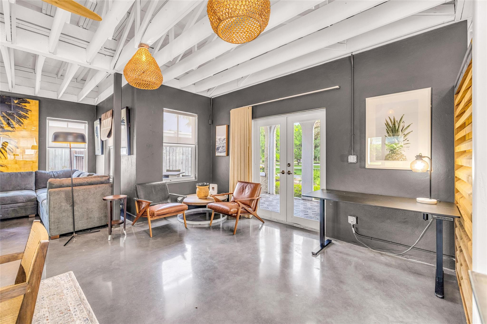 11 SE 13th Street