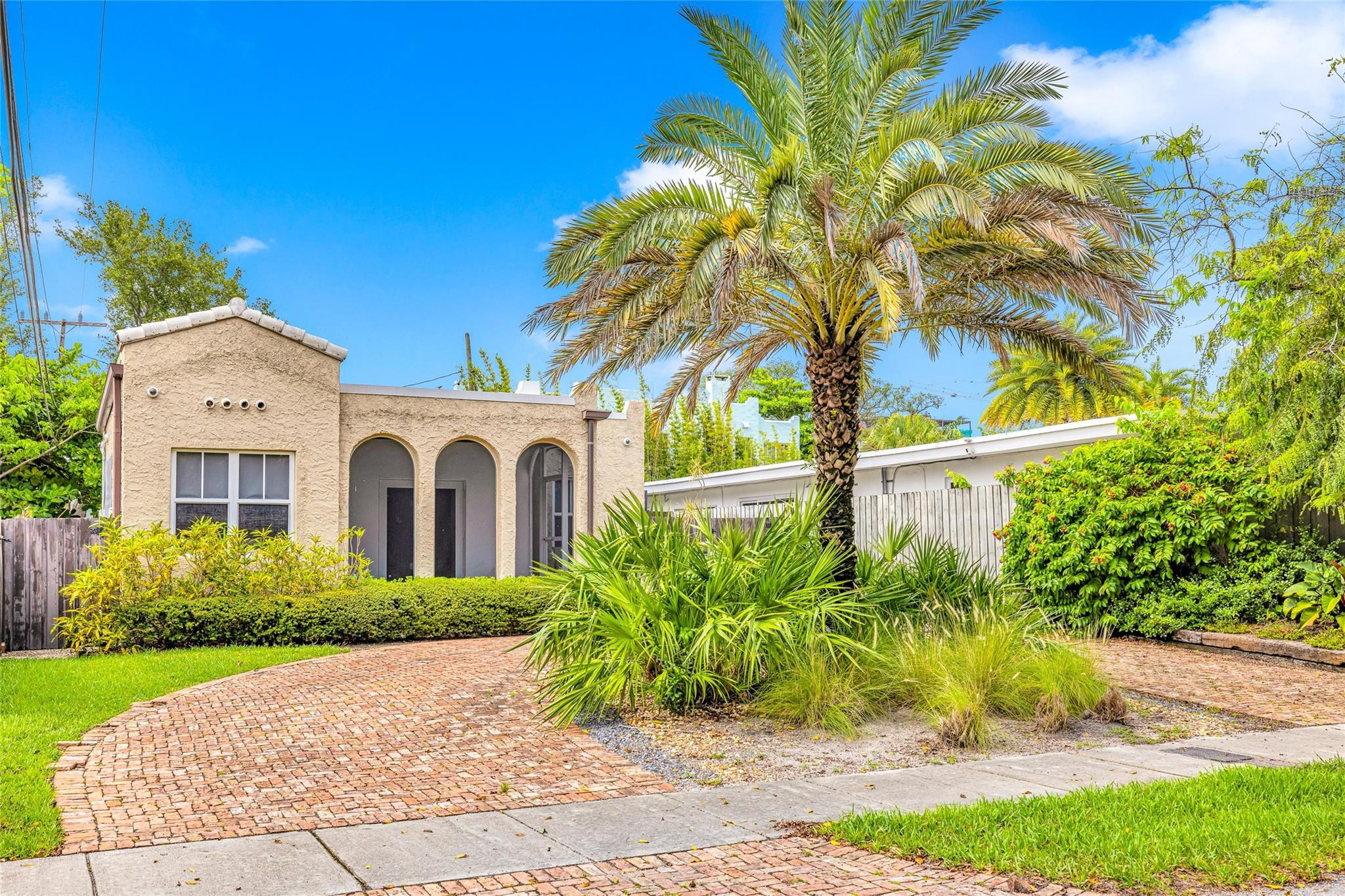 11 SE 13th Street