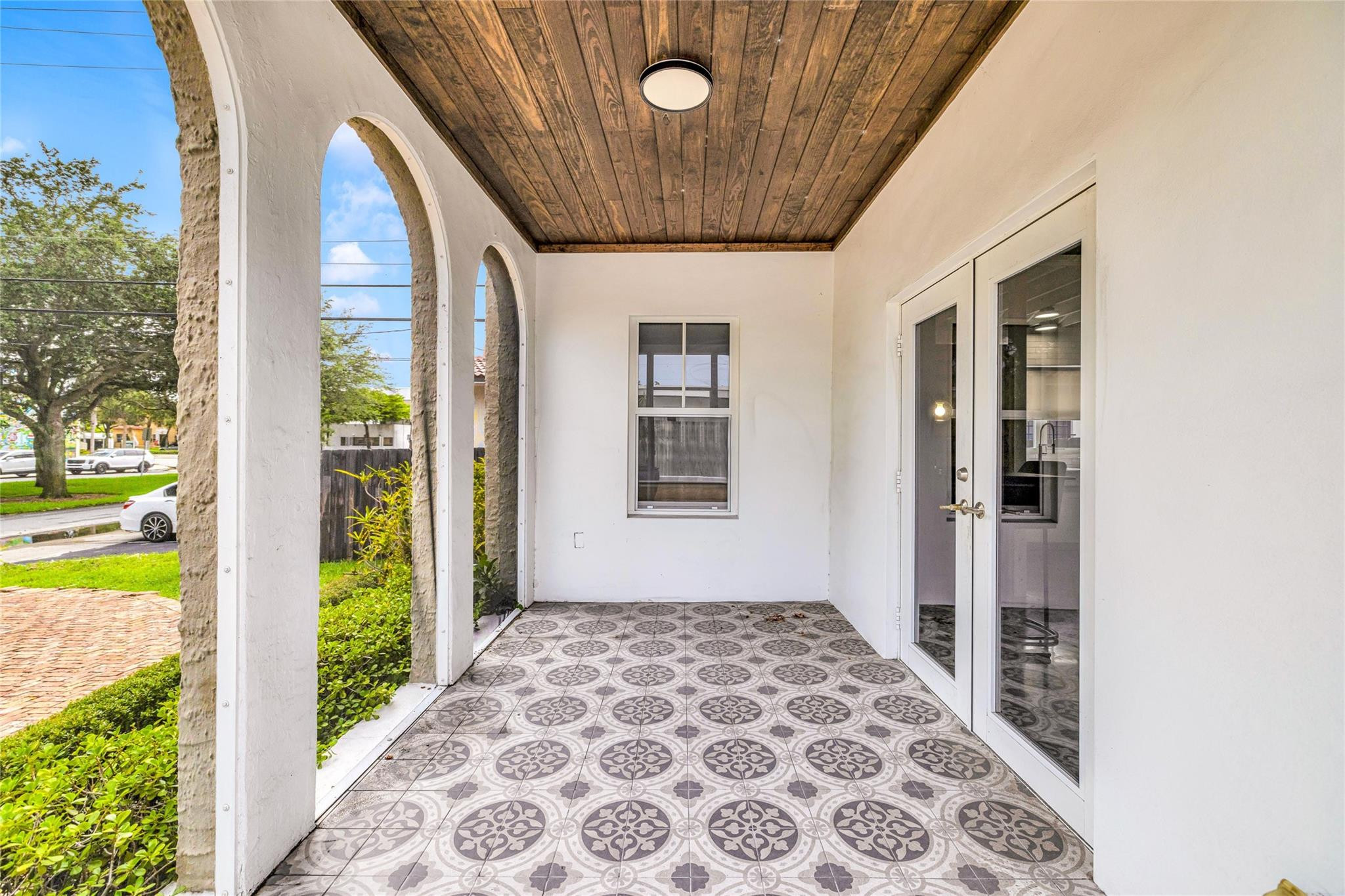 11 SE 13th Street